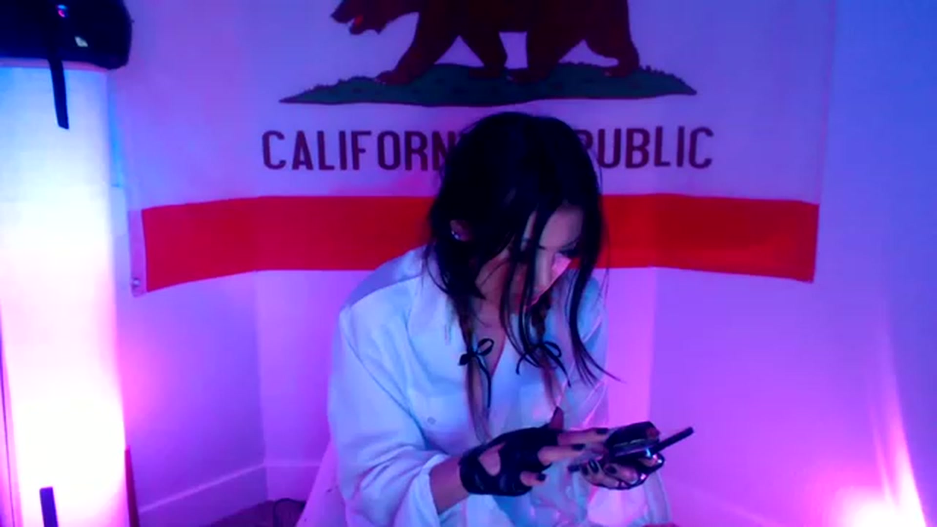 Gallery image thumbnail from Tia_Asaka's myfreecams stream on, 01/17/2023, 12:51 image 5 of 20