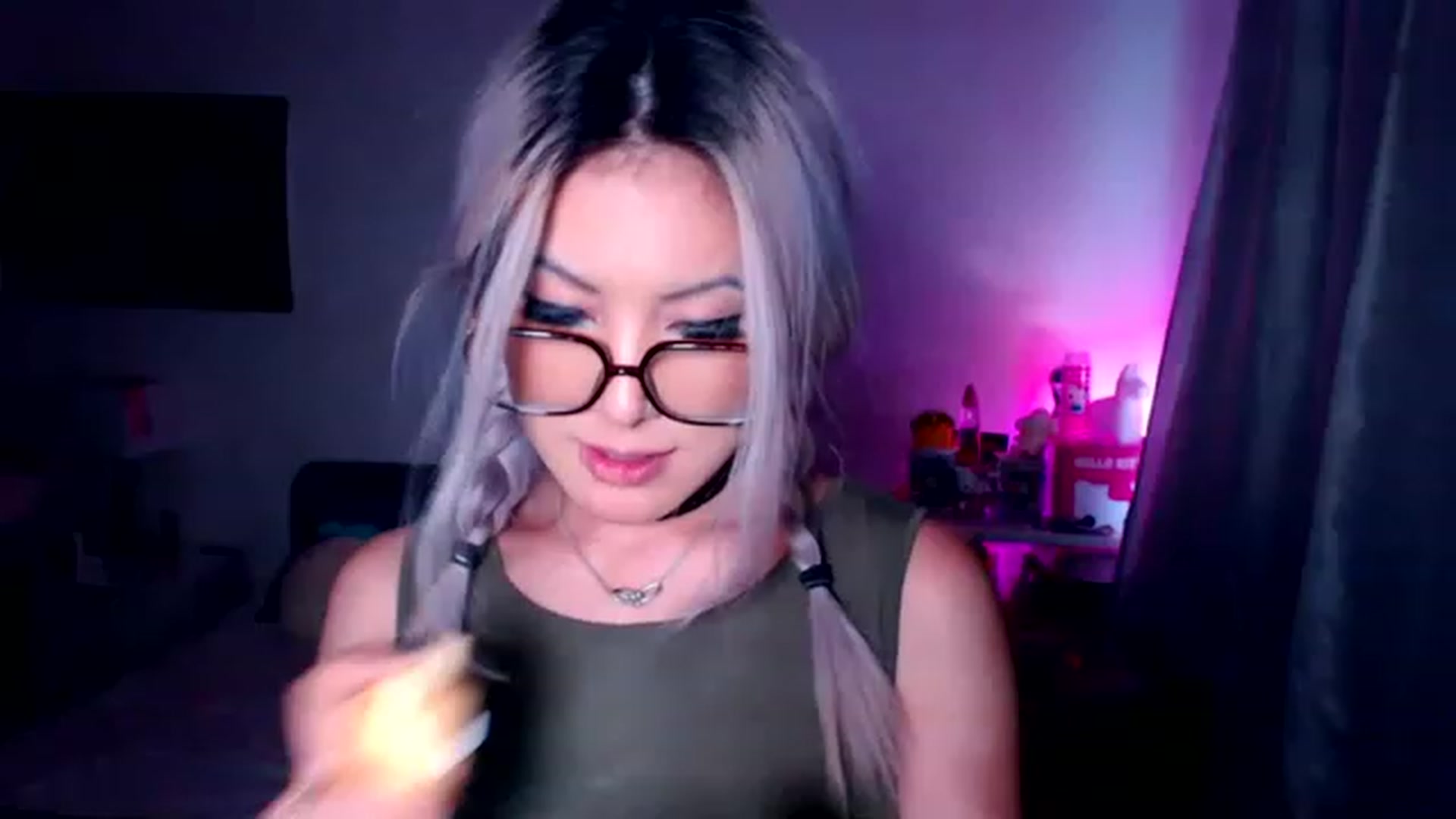 Gallery image thumbnail from Tia_Asaka's myfreecams stream on, 07/16/2023, 18:02 image 18 of 20