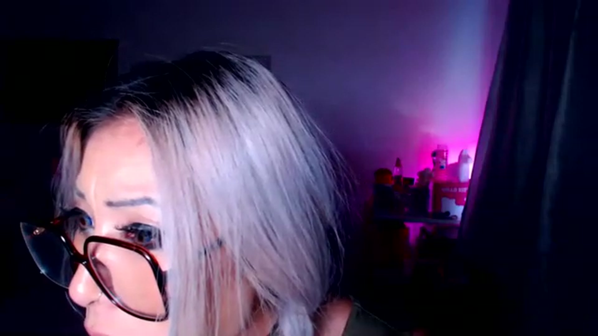 Gallery image thumbnail from Tia_Asaka's myfreecams stream on, 07/16/2023, 18:02 image 10 of 20