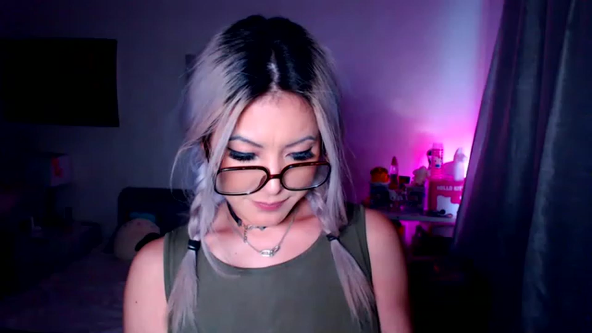 Gallery image thumbnail from Tia_Asaka's myfreecams stream on, 07/16/2023, 18:02 image 13 of 20