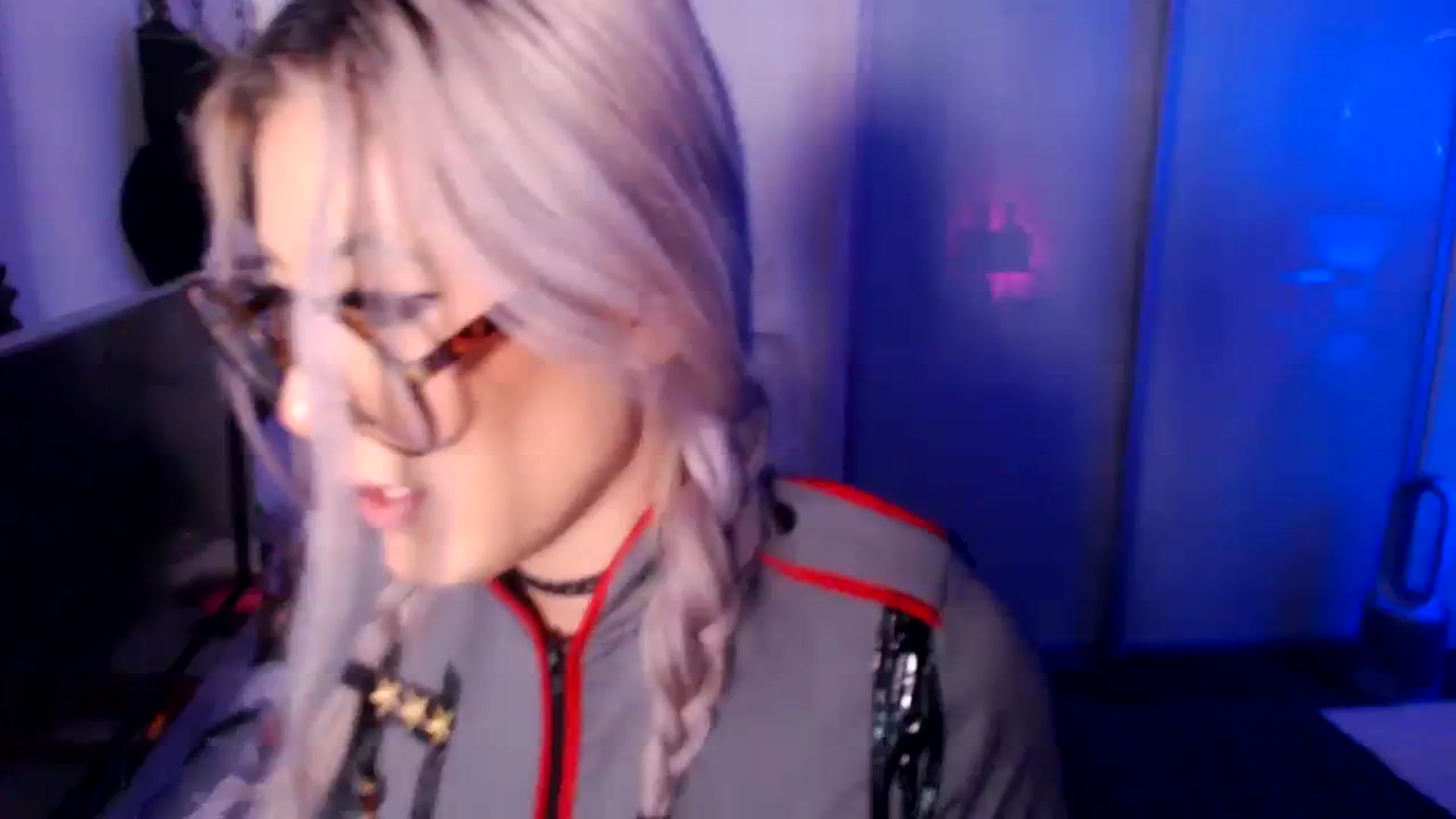 Gallery image thumbnail from Tia_Asaka's myfreecams stream on, 10/30/2023, 12:36 image 11 of 20