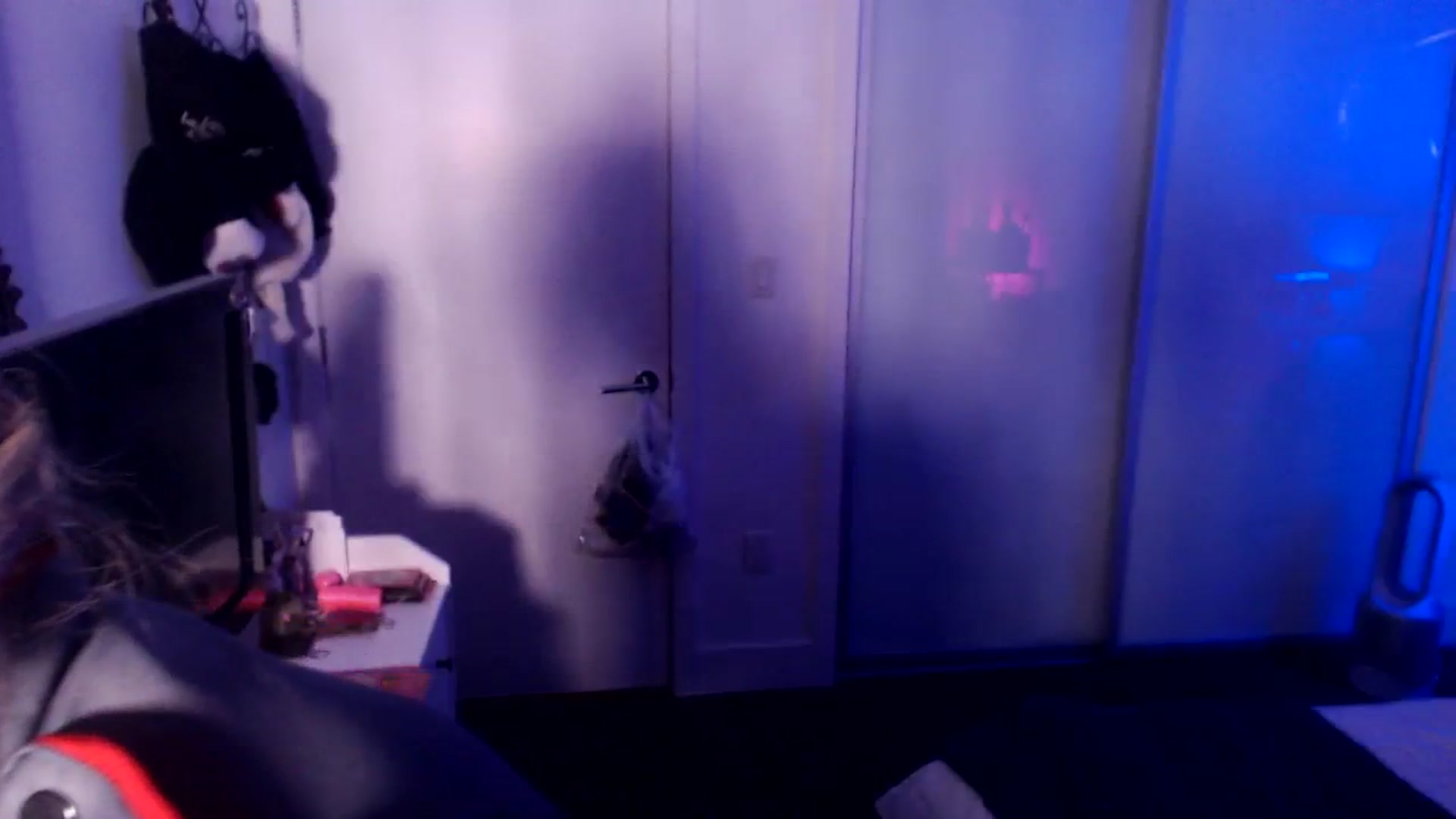 Gallery image thumbnail from Tia_Asaka's myfreecams stream on, 10/30/2023, 12:36 image 14 of 20