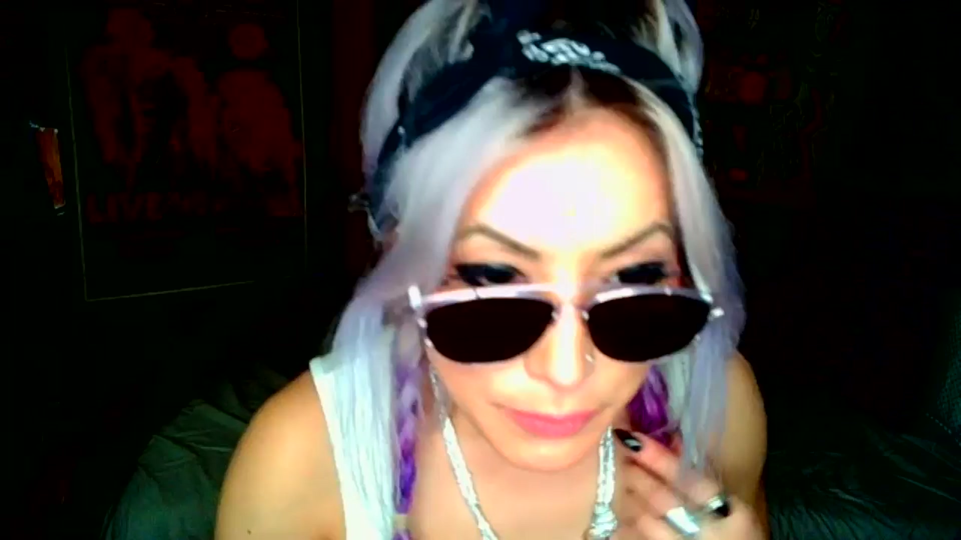 Gallery image thumbnail from Tia_Asaka's myfreecams stream on, 03/29/2025, 15:10 image 1 of 20