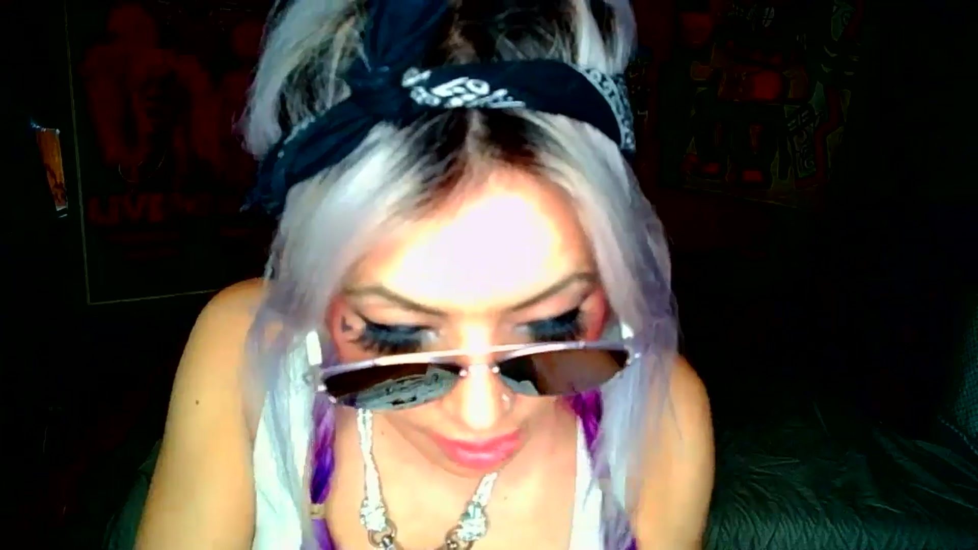 Gallery image thumbnail from Tia_Asaka's myfreecams stream on, 03/29/2025, 15:10 image 10 of 20