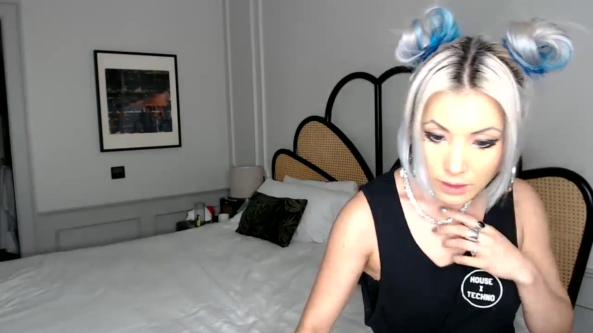 Gallery image thumbnail from Tia_Asaka's myfreecams stream on, 09/15/2025, 10:22 image 2 of 20