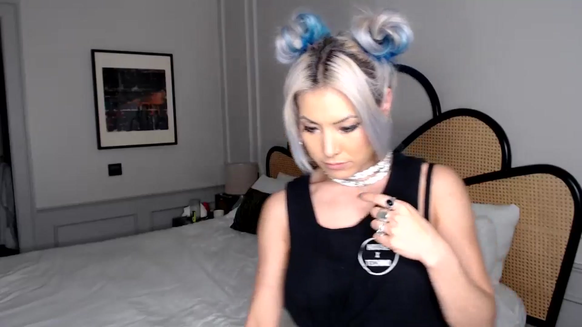 Gallery image thumbnail from Tia_Asaka's myfreecams stream on, 09/15/2025, 10:22 image 18 of 20