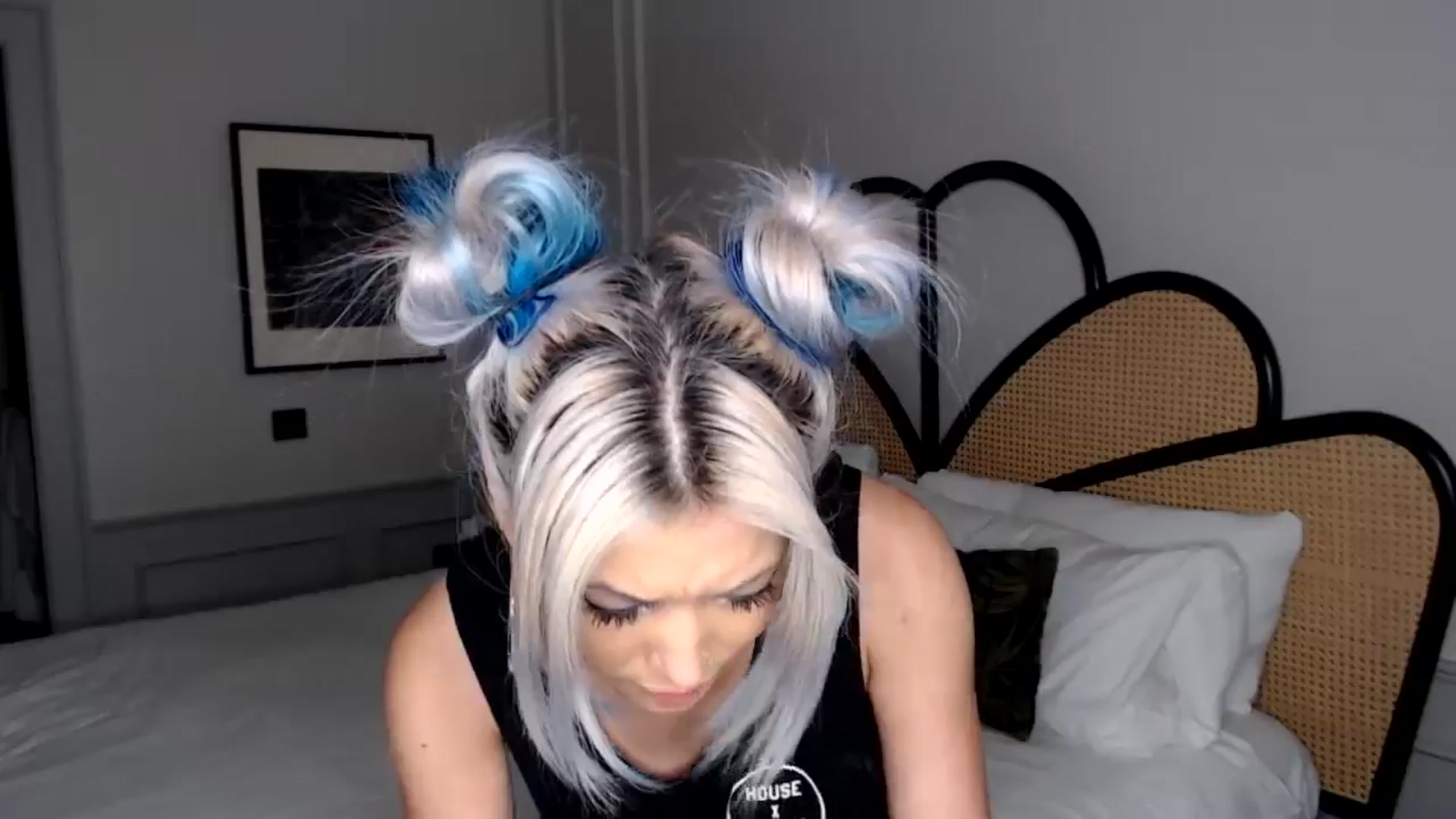 Gallery image thumbnail from Tia_Asaka's myfreecams stream on, 09/15/2025, 10:22 image 13 of 20