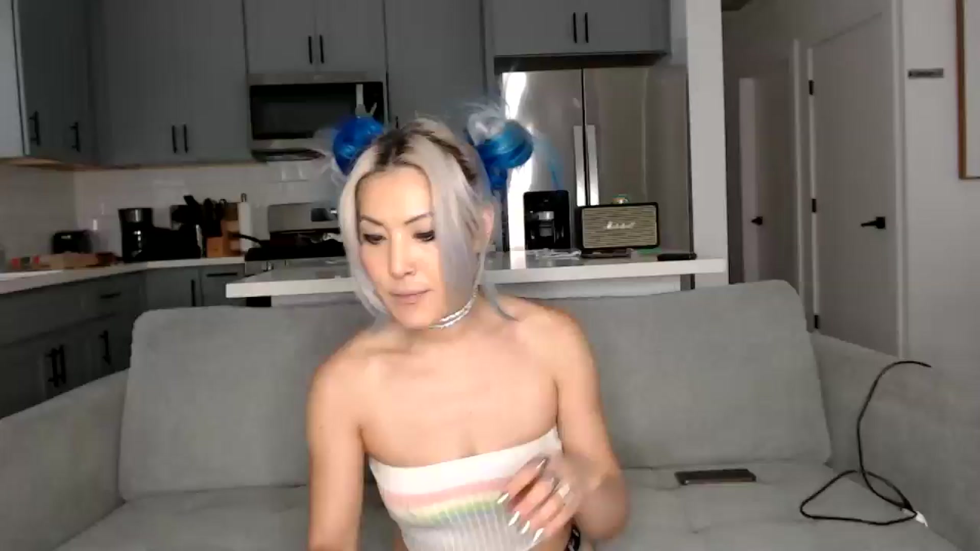 Gallery image thumbnail from Tia_Asaka's myfreecams stream on, 09/19/2025, 15:40 image 6 of 20