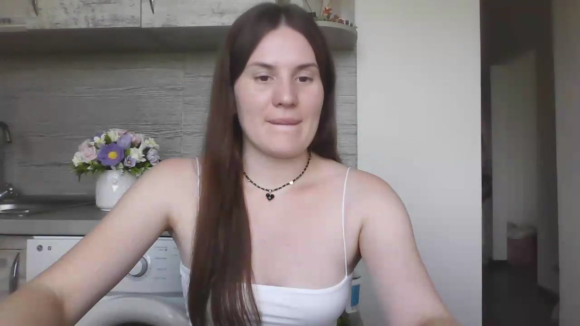 Gallery image thumbnail from TianaBunny's myfreecams stream on, 07/17/2026, 10:51 image 15 of 20