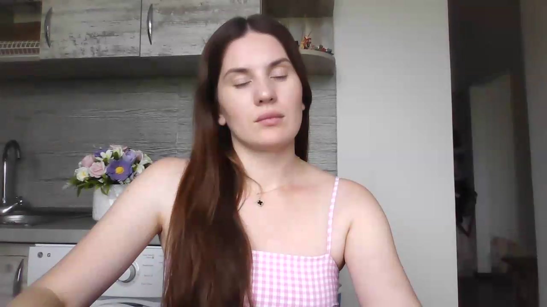 Gallery image thumbnail from TianaBunny's myfreecams stream on, 07/21/2026, 10:32 image 15 of 20