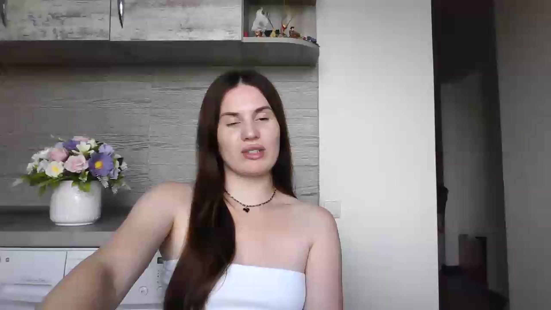 Gallery image thumbnail from TianaBunny's myfreecams stream on, 07/27/2026, 11:52 image 13 of 20