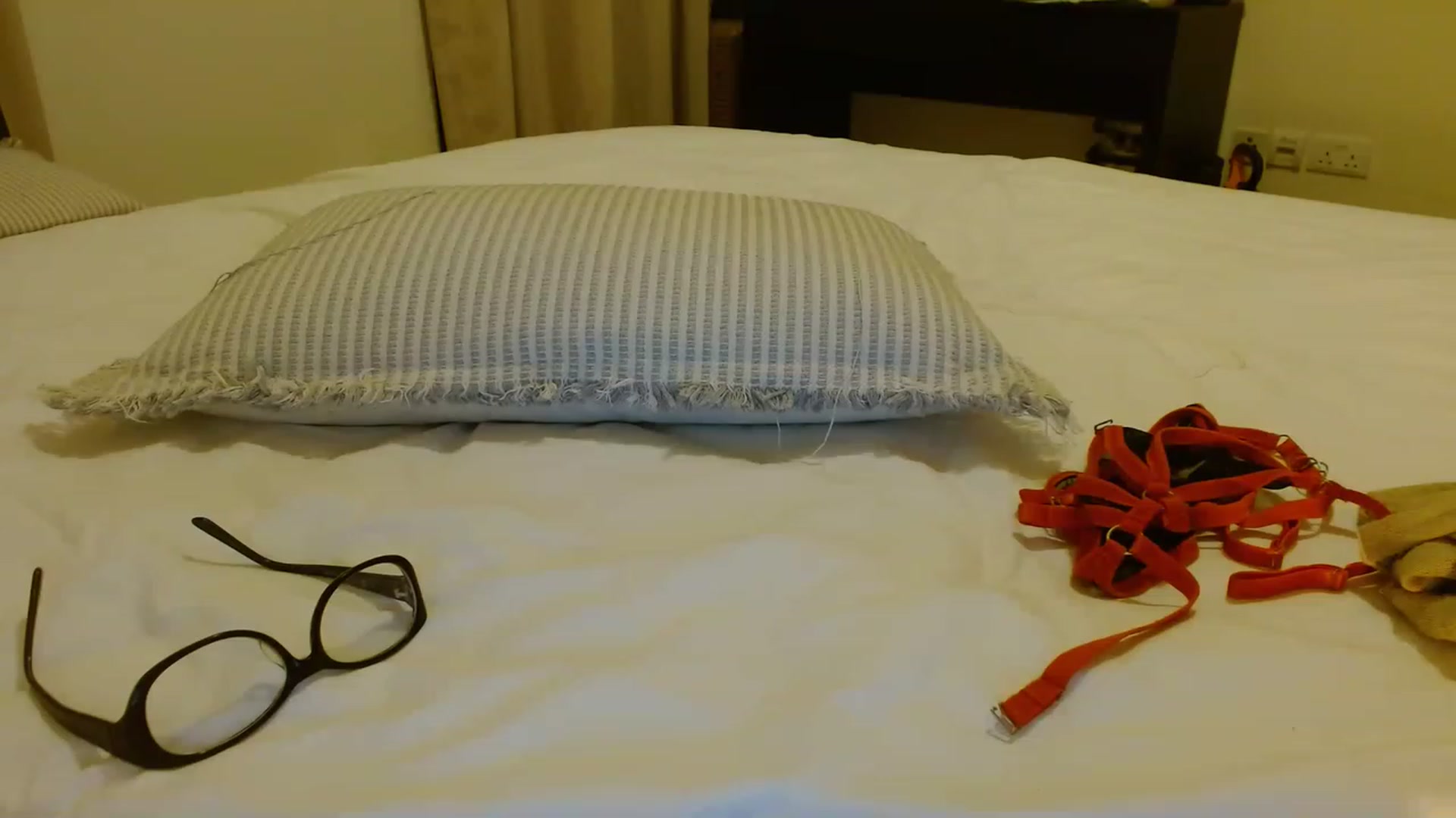 Gallery image thumbnail from TicklePrinces's myfreecams stream on, 11/19/2022, 02:21 image 14 of 20