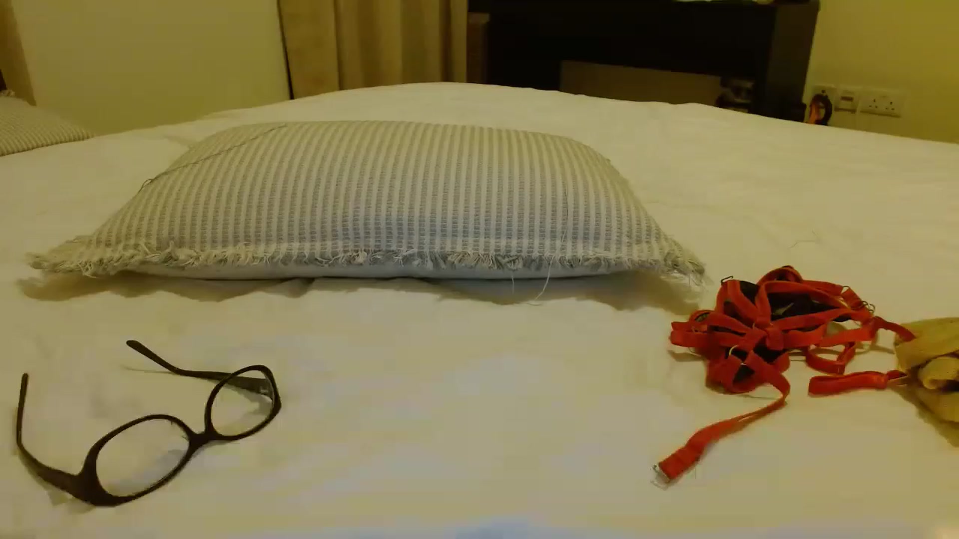 Gallery image thumbnail from TicklePrinces's myfreecams stream on, 11/19/2022, 02:21 image 17 of 20