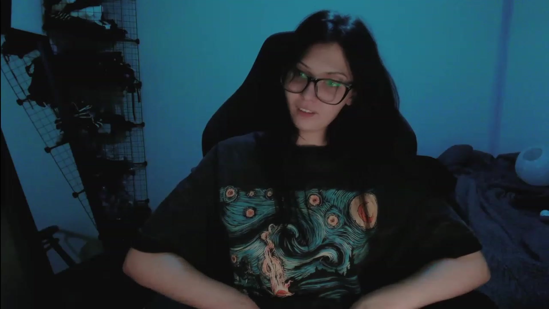 Gallery image thumbnail from TicklishBones's myfreecams stream on, 05/25/2023, 08:06 image 7 of 20