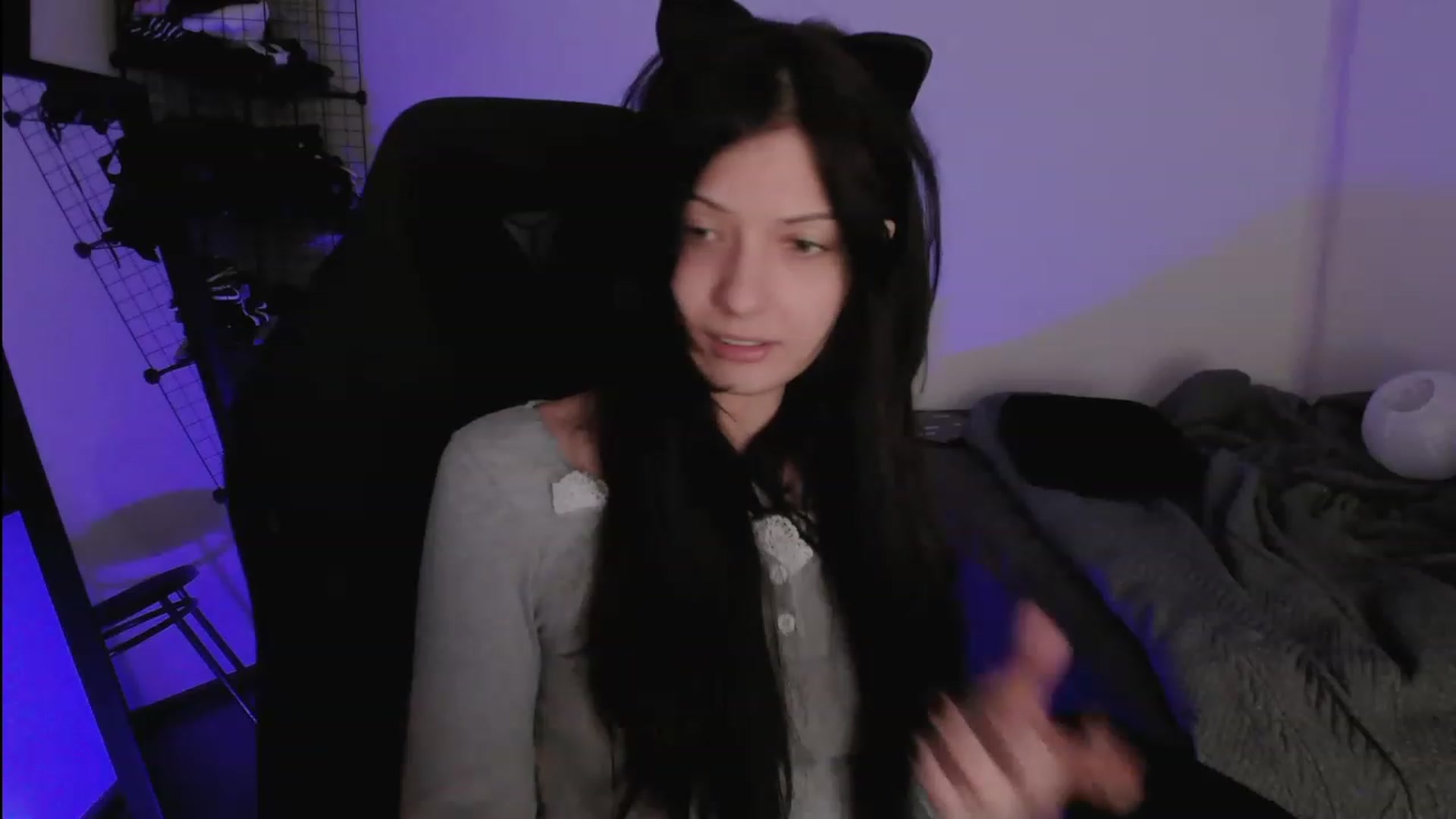 Gallery image thumbnail from TicklishBones's myfreecams stream on, 05/26/2023, 02:28 image 15 of 20