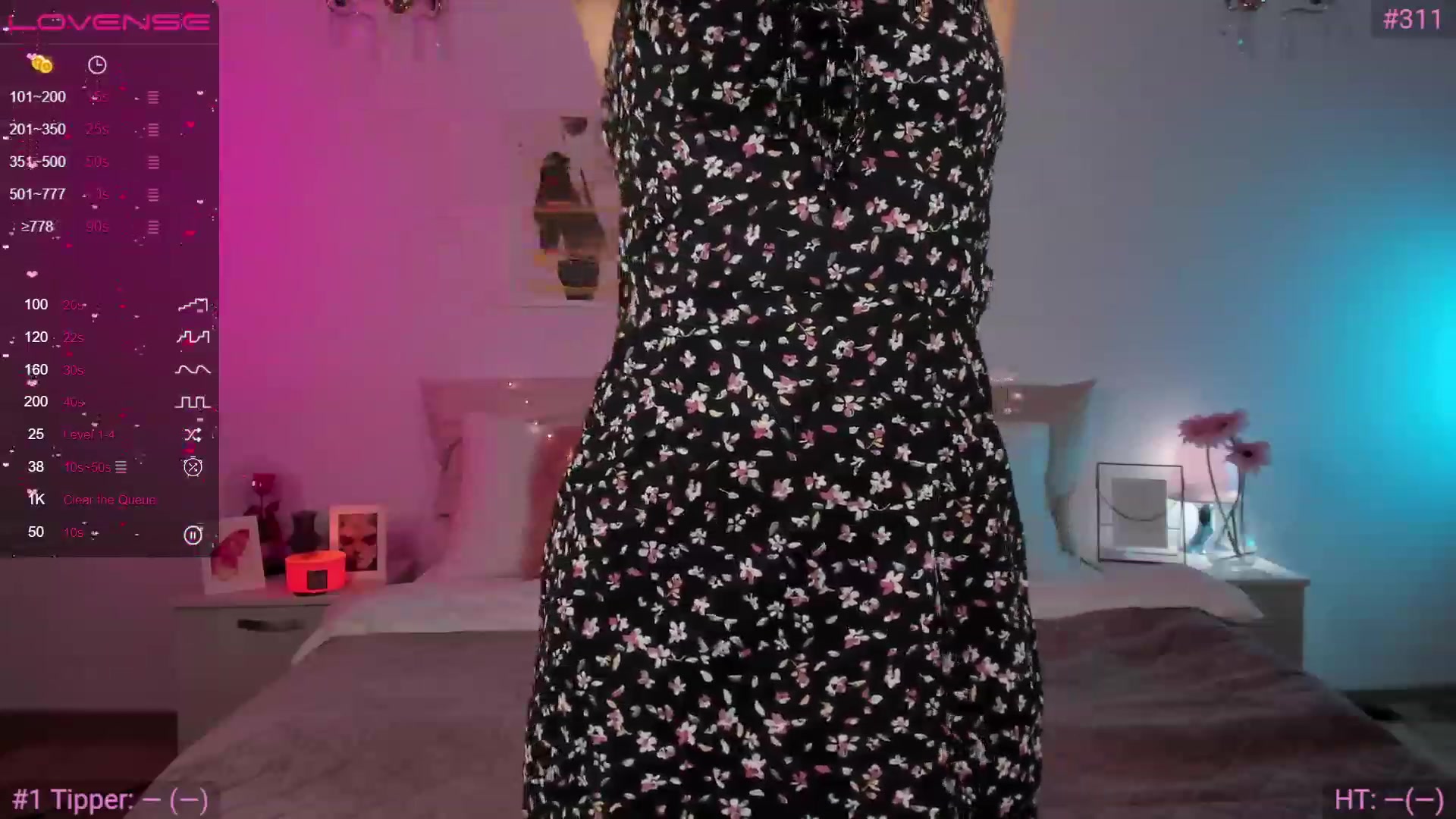 Gallery image thumbnail from TifFunny's myfreecams stream on, 03/15/2023, 15:30 image 17 of 20