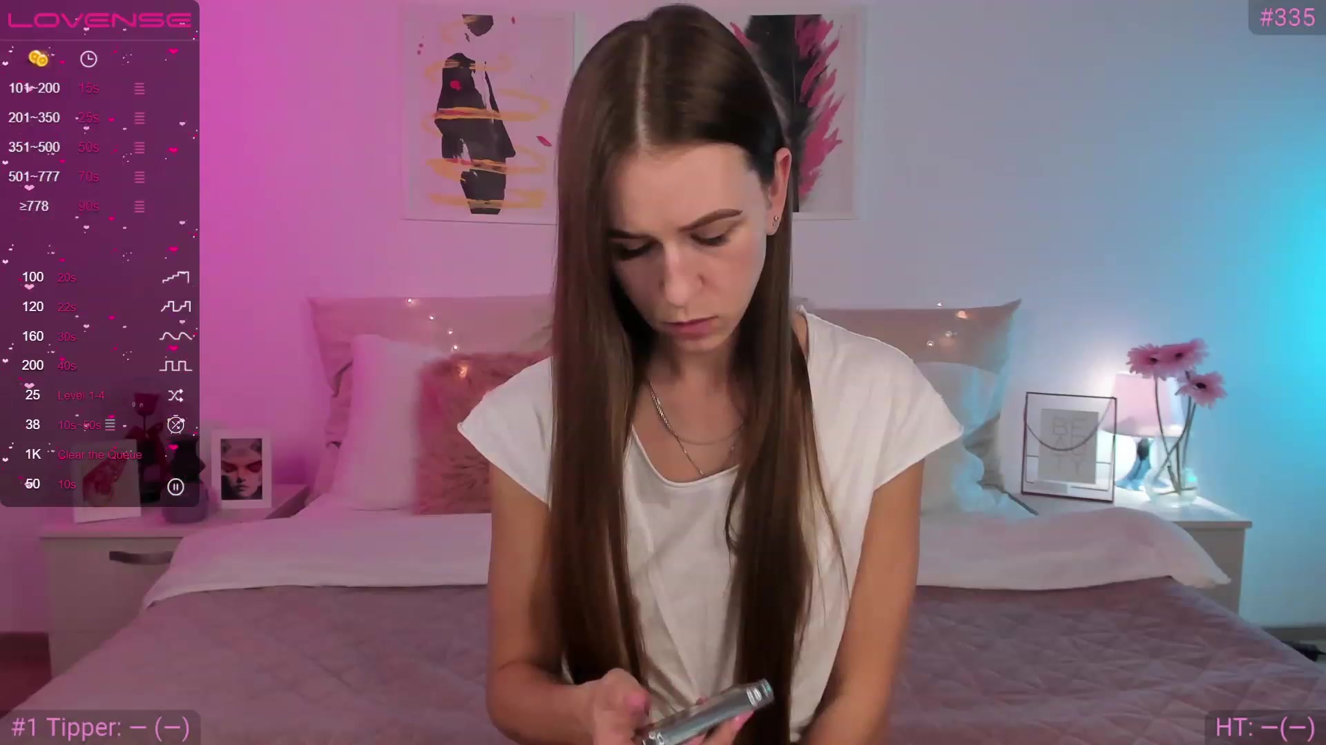 Gallery image thumbnail from TifFunny's myfreecams stream on, 03/19/2023, 17:03 image 15 of 20