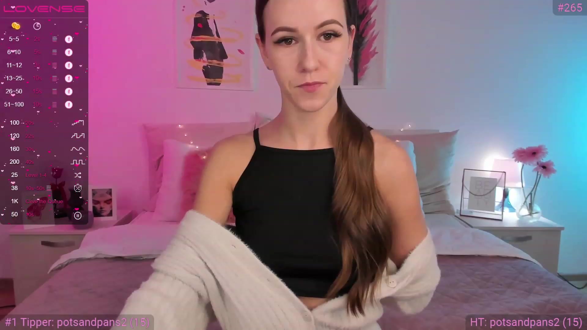 Gallery image thumbnail from TifFunny's myfreecams stream on, 03/29/2023, 06:54 image 7 of 20