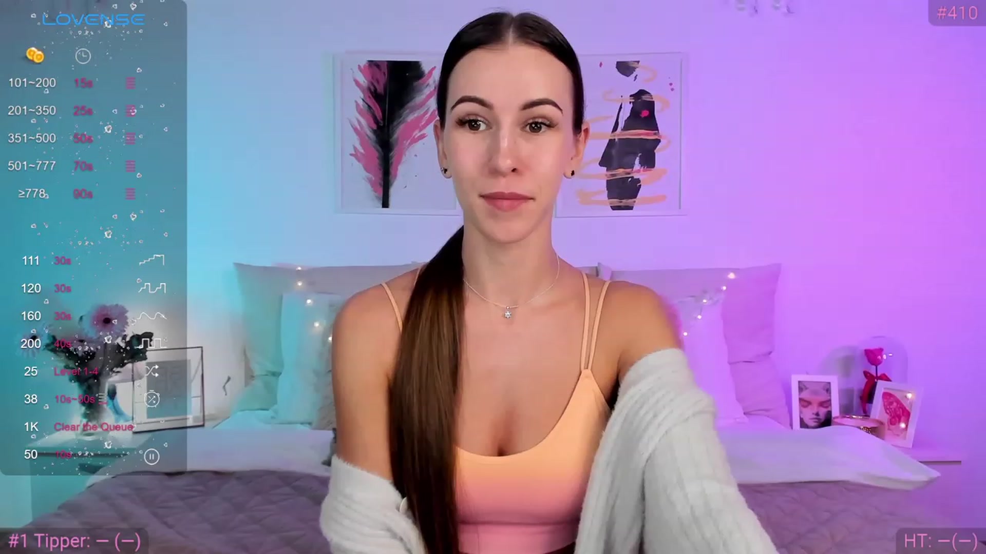 Gallery image thumbnail from TifFunny's myfreecams stream on, 12/19/2023, 24:07 image 9 of 20