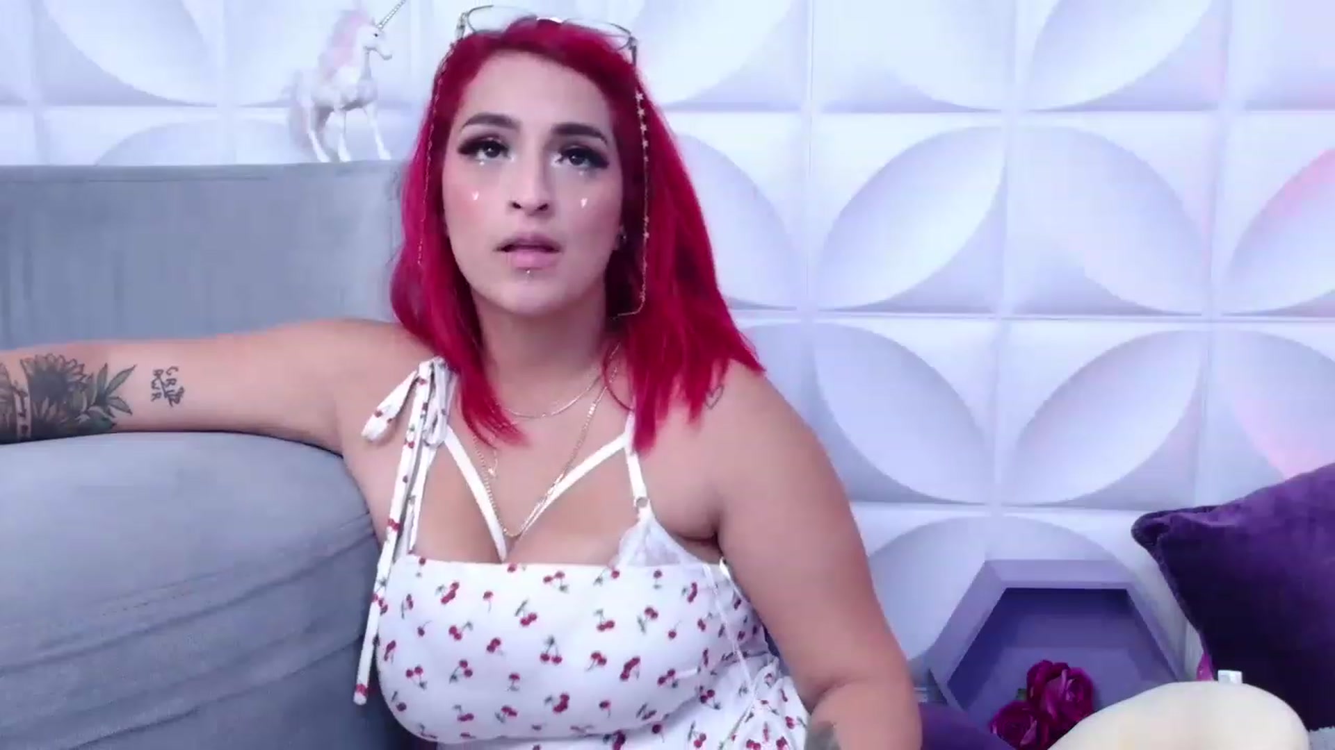 Gallery image thumbnail from Tifannys_ti's myfreecams stream on, 12/01/2022, 14:14 image 9 of 20