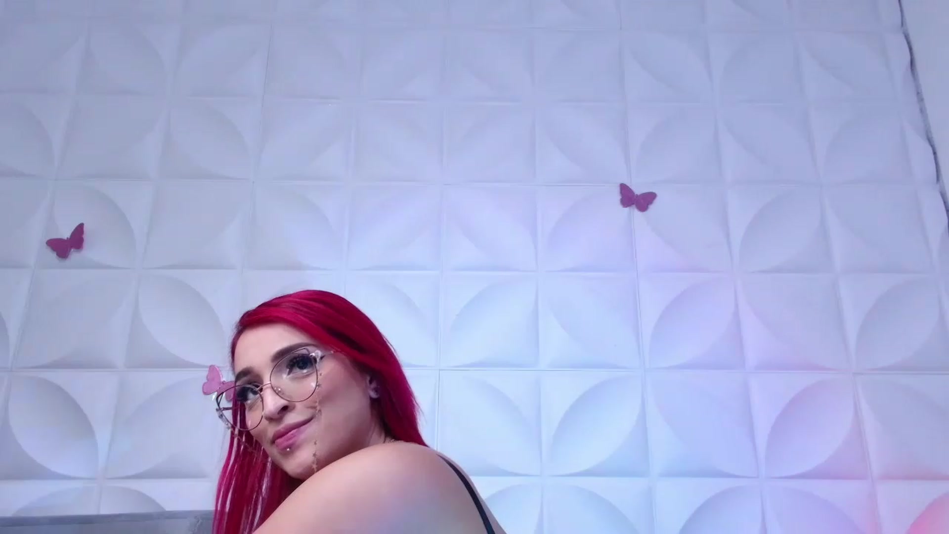 Gallery image thumbnail from Tifannys_ti's myfreecams stream on, 12/12/2022, 12:32 image 16 of 20