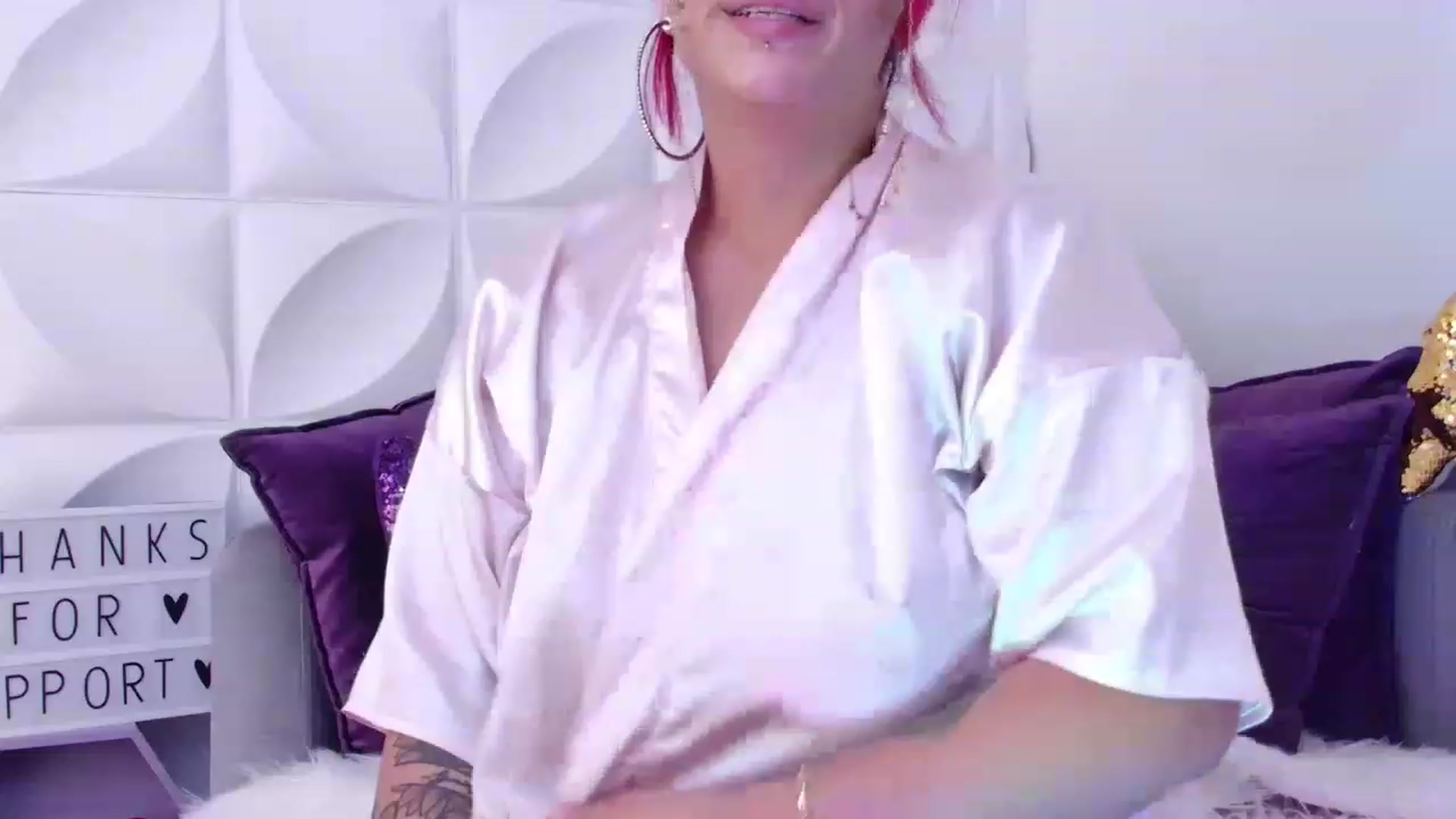 Gallery image thumbnail from Tifannys_ti's myfreecams stream on, 02/17/2023, 18:12 image 15 of 20