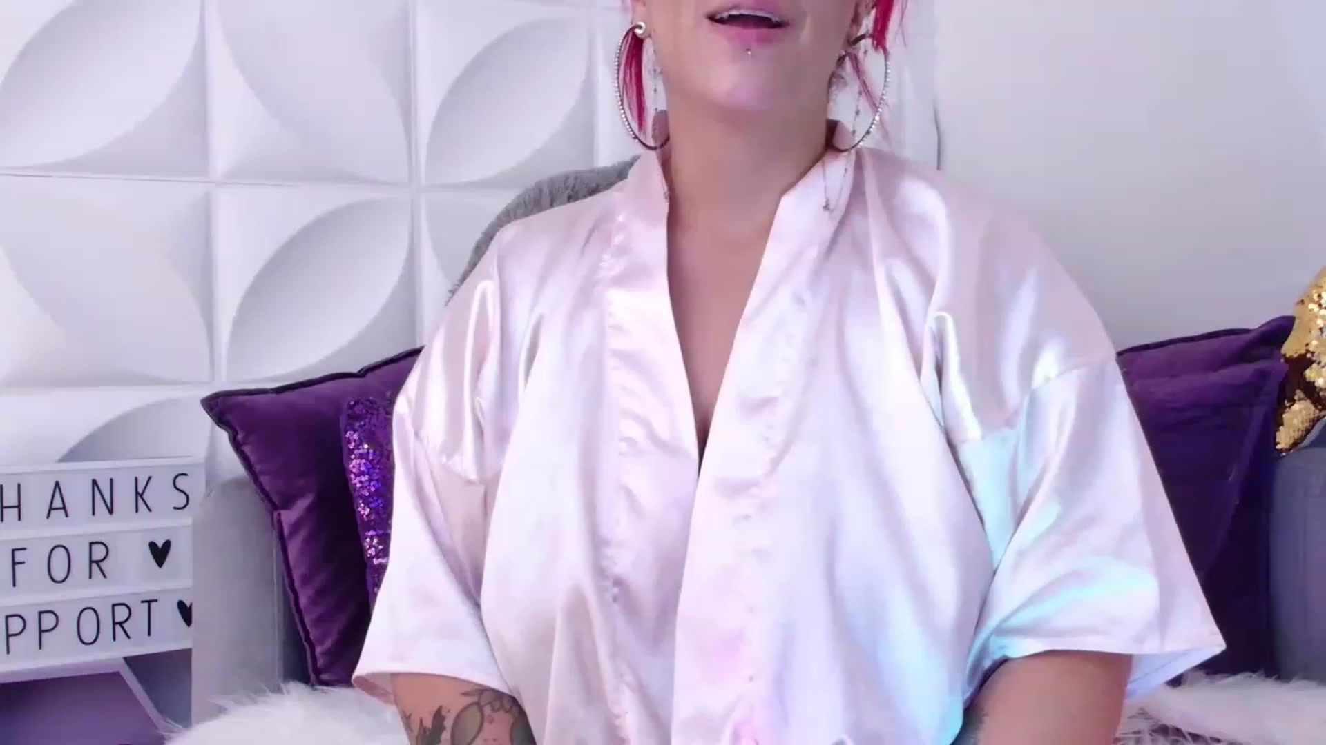 Gallery image thumbnail from Tifannys_ti's myfreecams stream on, 02/17/2023, 18:12 image 14 of 20