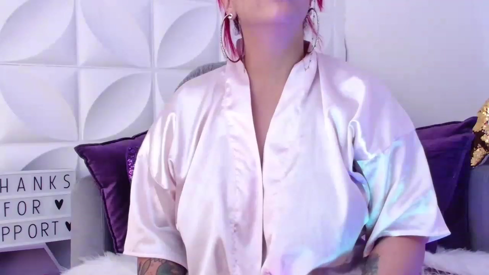 Gallery image thumbnail from Tifannys_ti's myfreecams stream on, 02/17/2023, 18:12 image 13 of 20