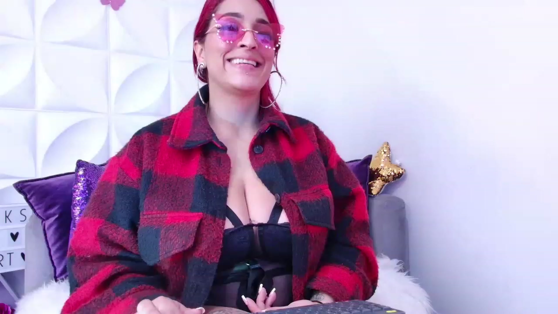 Gallery image thumbnail from Tifannys_ti's myfreecams stream on, 02/20/2023, 15:46 image 6 of 20