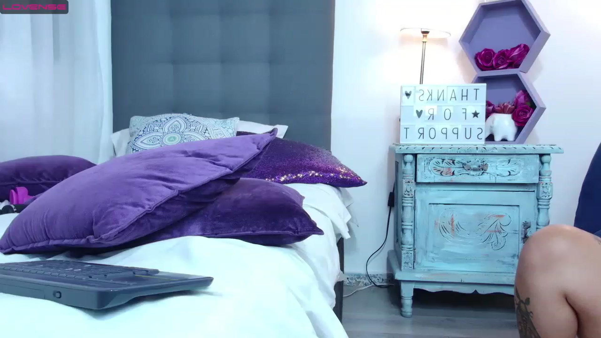 Gallery image thumbnail from Tifannys_ti's myfreecams stream on, 04/10/2023, 17:41 image 12 of 20