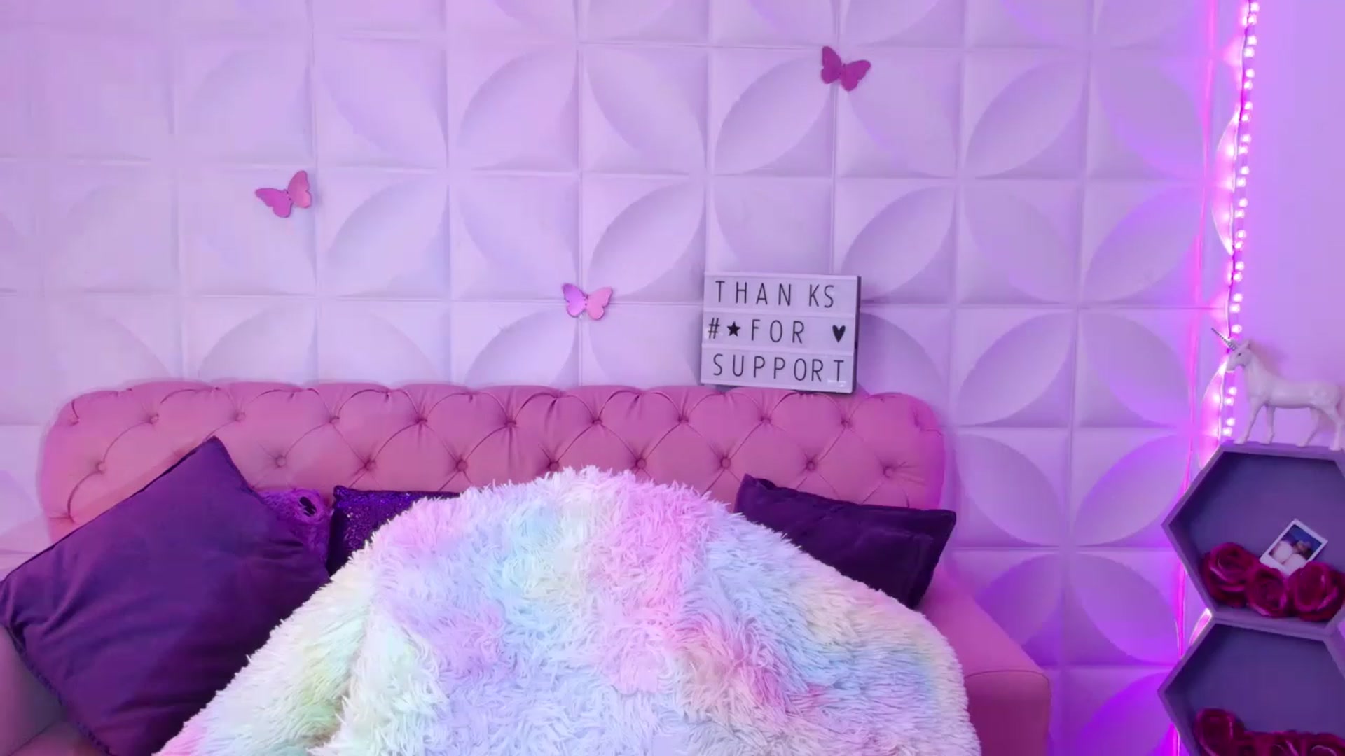 Gallery image thumbnail from Tifannys_ti's myfreecams stream on, 06/17/2023, 17:07 image 20 of 20