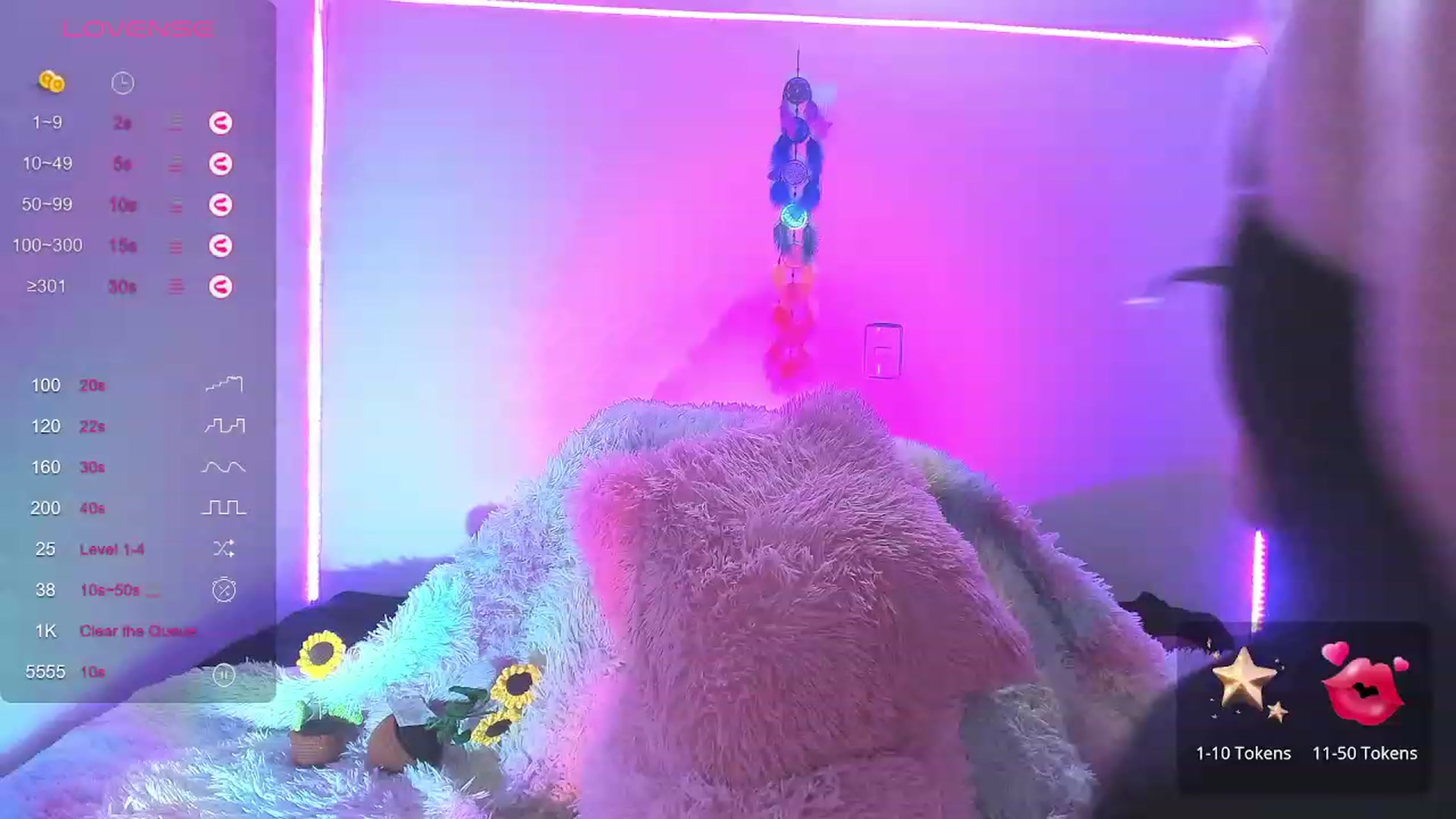 Gallery image thumbnail from Tifannys_ti's myfreecams stream on, 11/21/2023, 17:12 image 13 of 20
