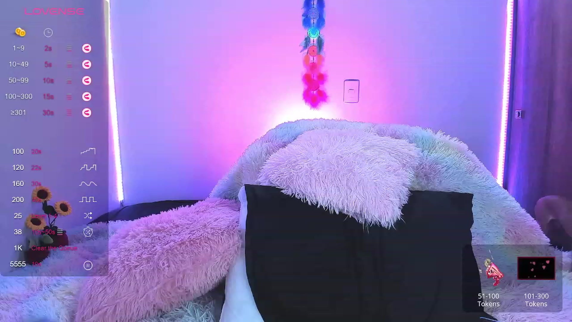 Gallery image thumbnail from Tifannys_ti's myfreecams stream on, 12/07/2023, 16:53 image 15 of 20