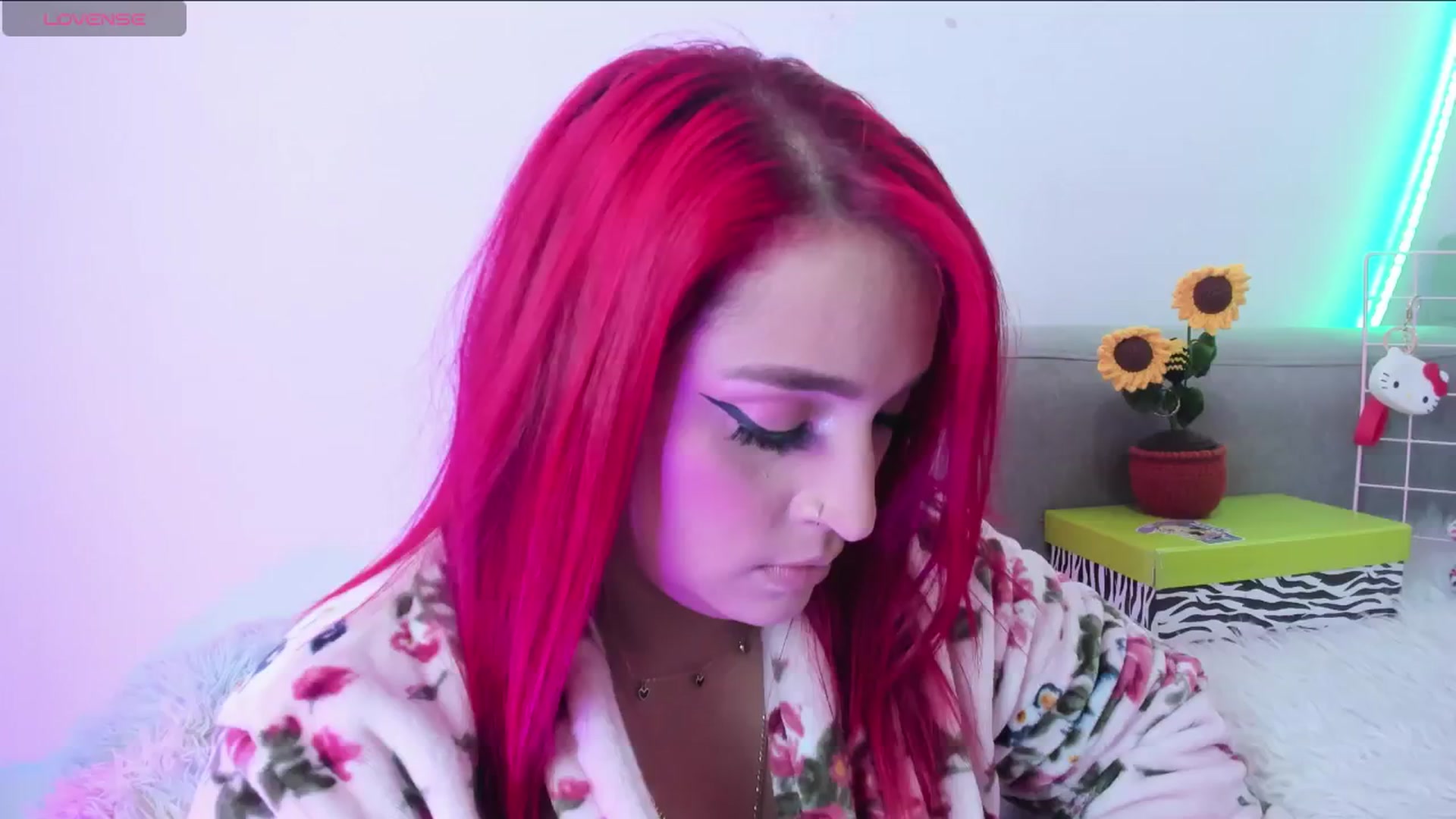 Gallery image thumbnail from Tifannys_ti's myfreecams stream on, 11/17/2024, 13:59 image 5 of 20