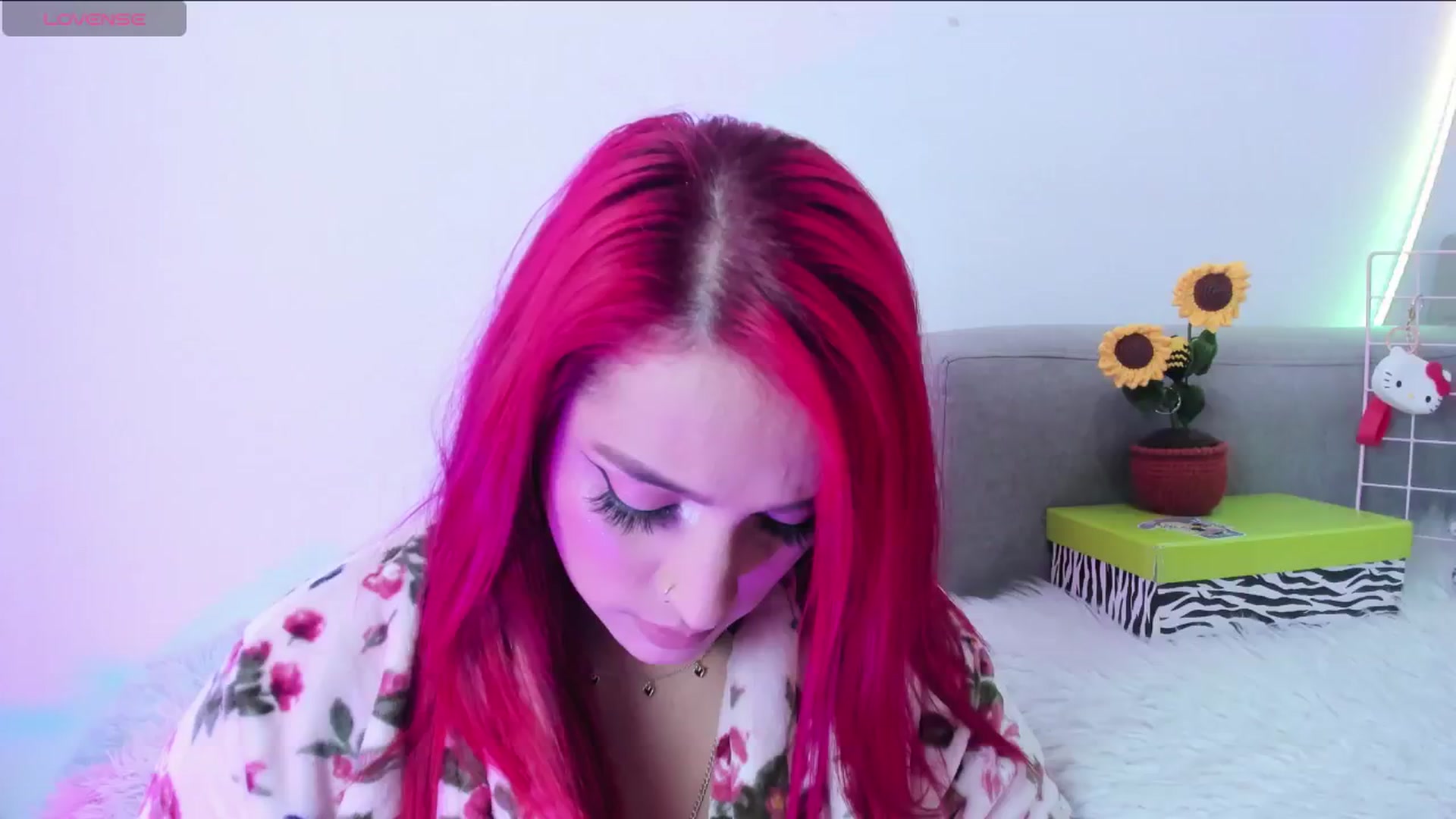 Gallery image thumbnail from Tifannys_ti's myfreecams stream on, 11/17/2024, 13:59 image 16 of 20