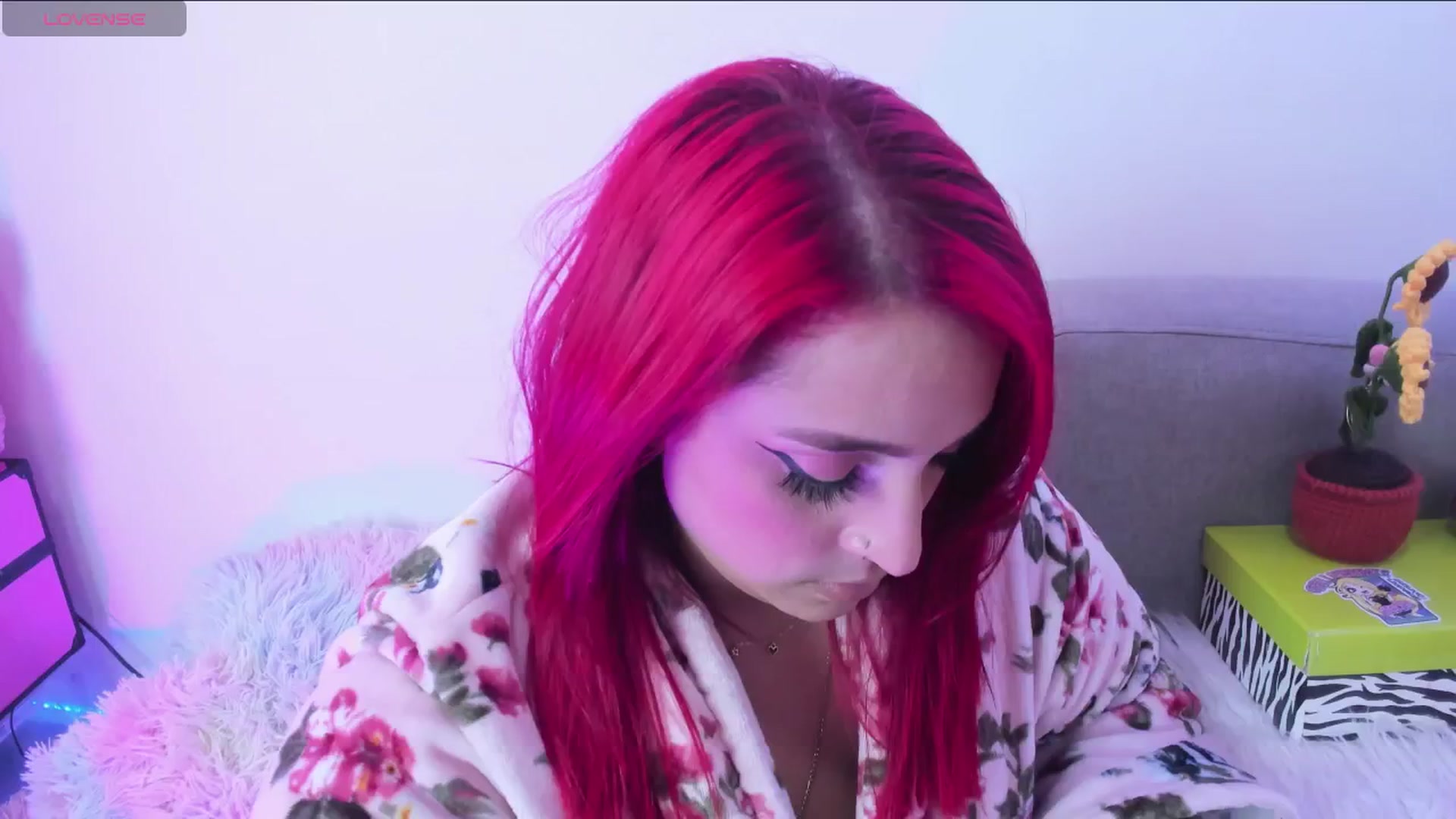 Gallery image thumbnail from Tifannys_ti's myfreecams stream on, 11/17/2024, 18:39 image 5 of 20