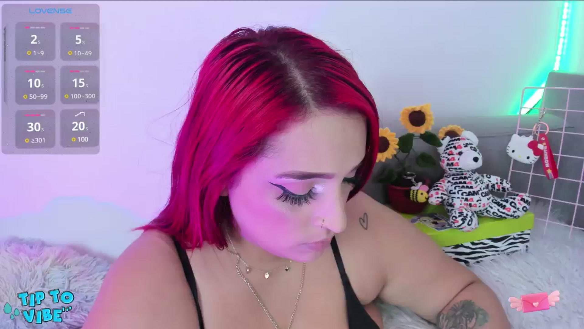 Gallery image thumbnail from Tifannys_ti's myfreecams stream on, 11/18/2024, 16:27 image 20 of 20