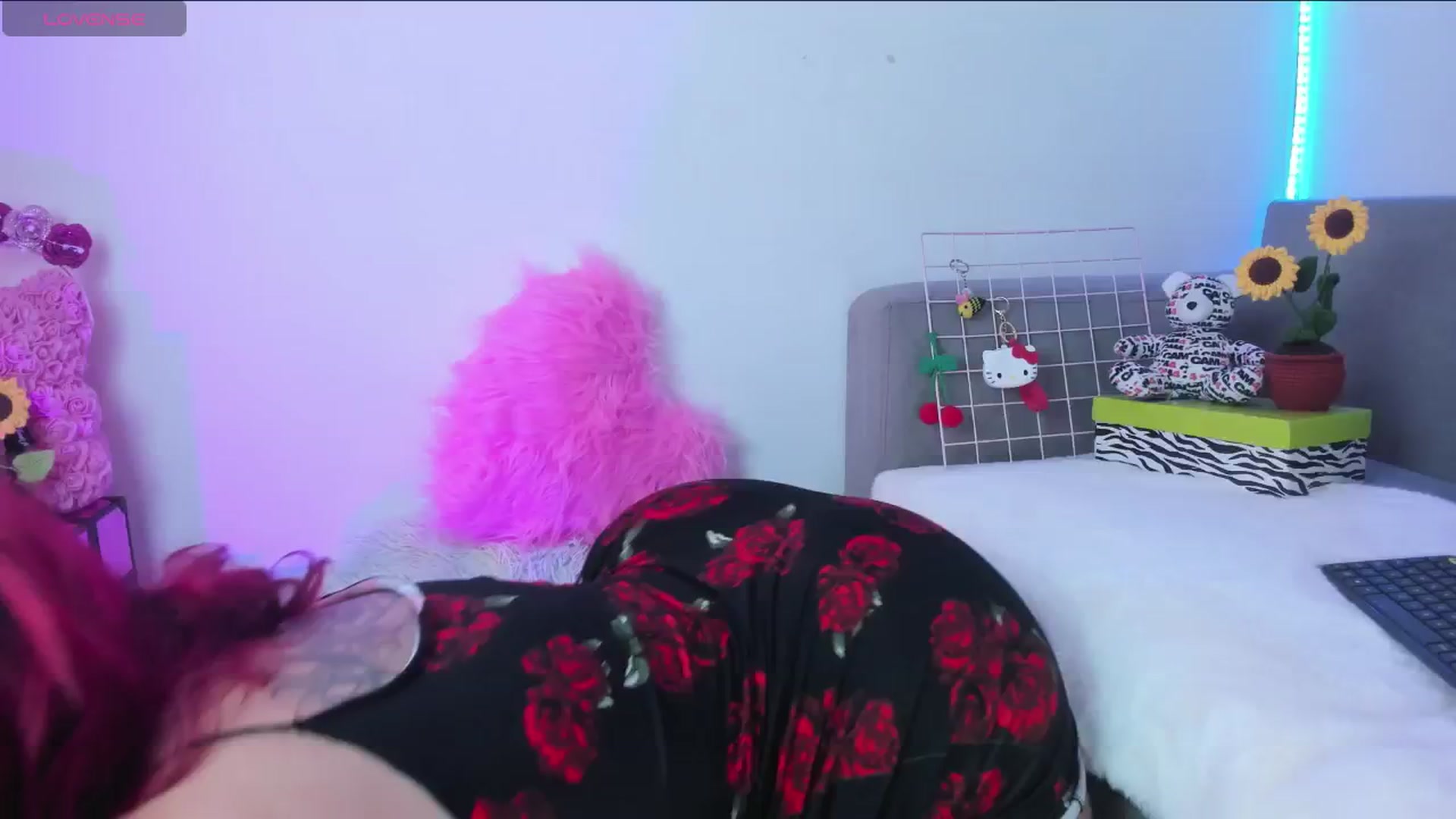 Gallery image thumbnail from Tifannys_ti's myfreecams stream on, 12/30/2024, 16:17 image 3 of 20