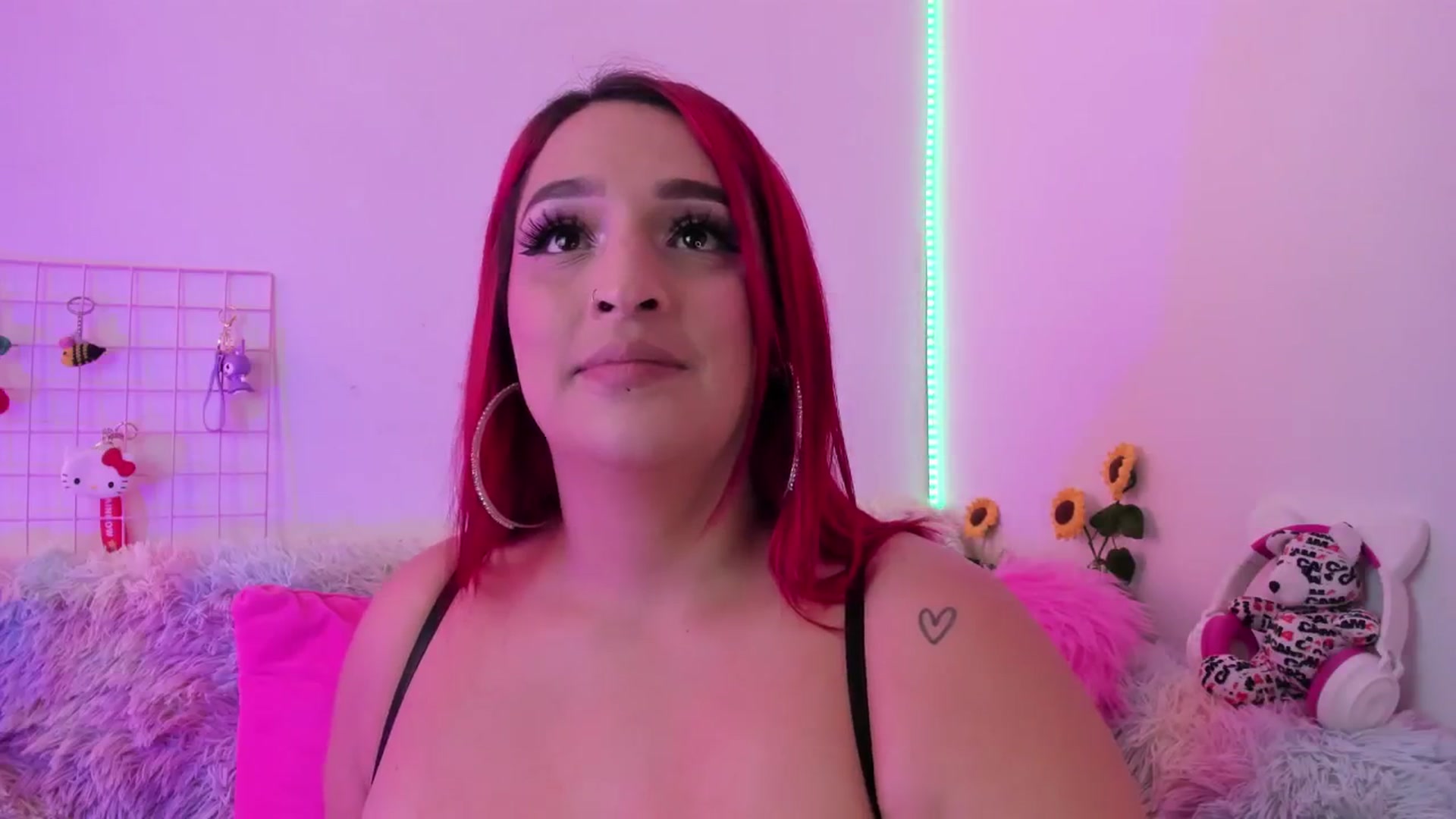 Gallery image thumbnail from Tifannys_ti's myfreecams stream on, 02/17/2025, 13:34 image 3 of 20
