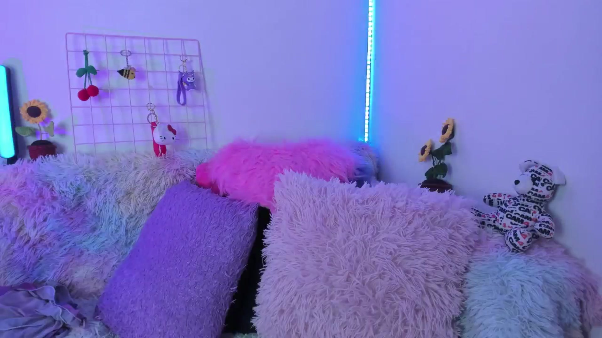 Gallery image thumbnail from Tifannys_ti's myfreecams stream on, 03/05/2025, 12:09 image 19 of 20