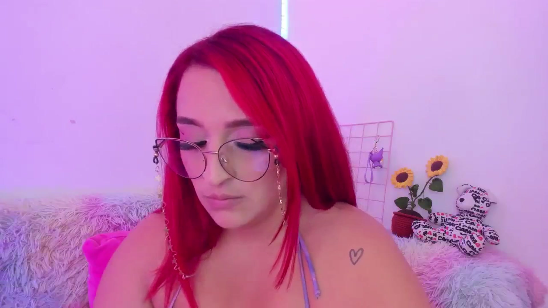 Gallery image thumbnail from Tifannys_ti's myfreecams stream on, 03/05/2025, 15:46 image 16 of 20