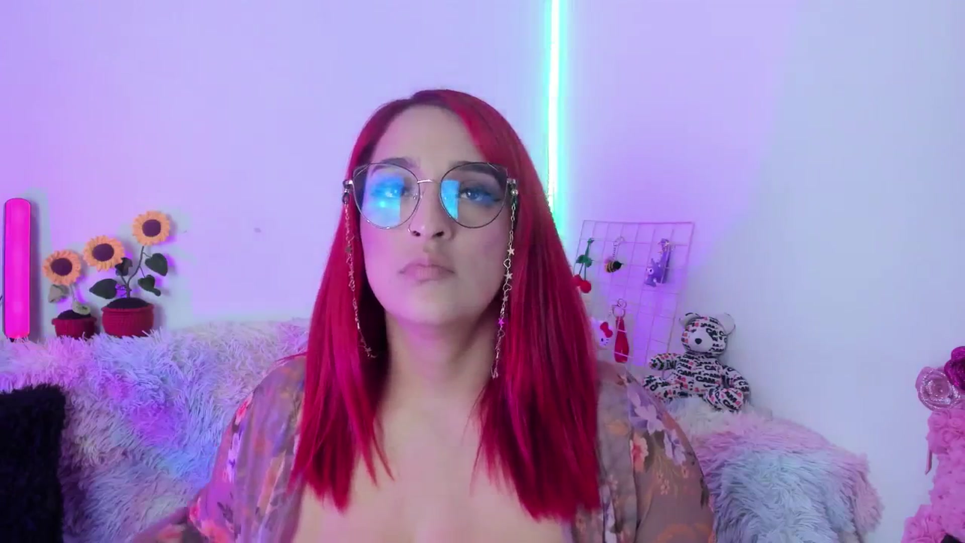 Gallery image thumbnail from Tifannys_ti's myfreecams stream on, 03/07/2025, 14:14 image 2 of 20