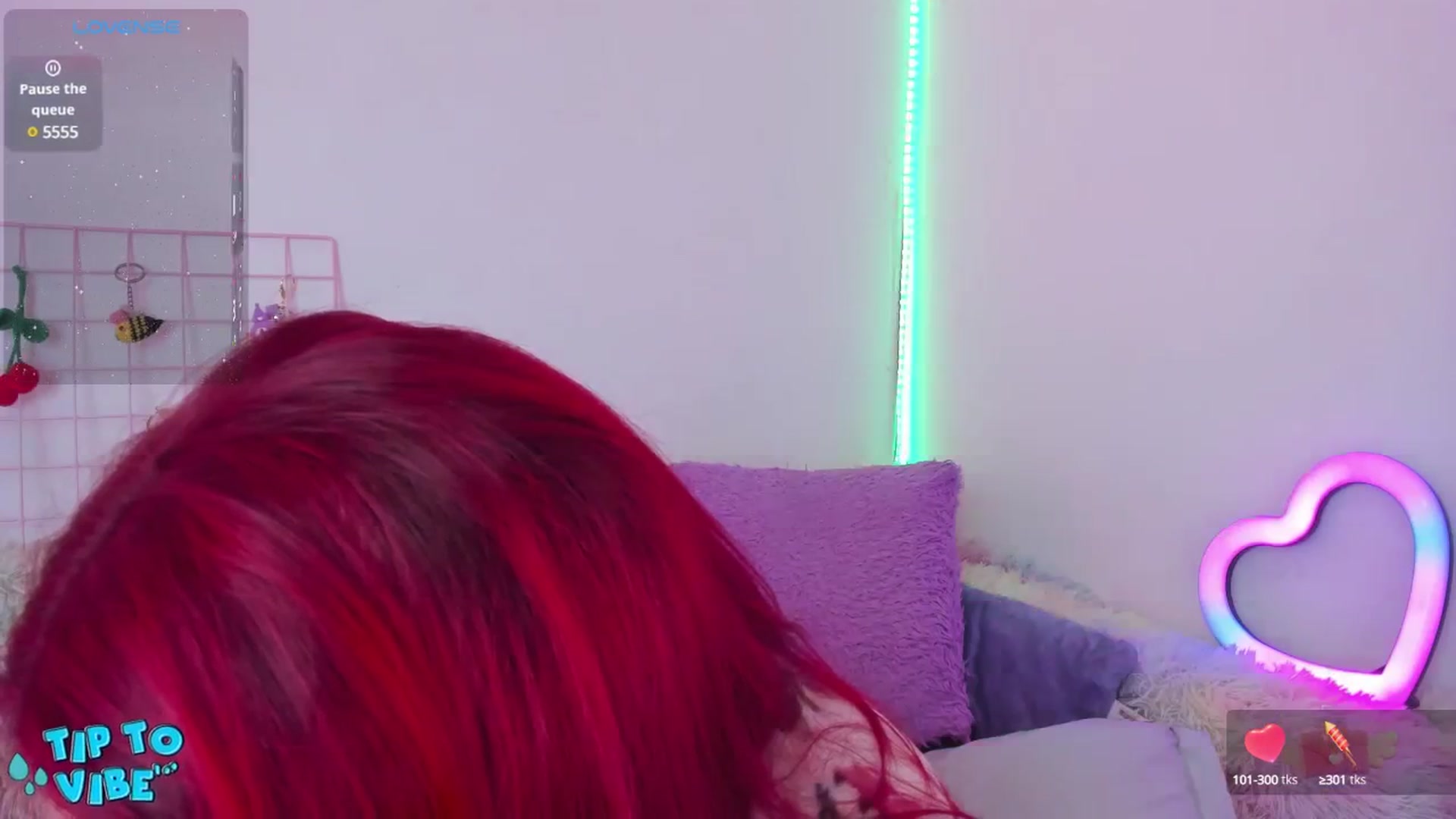 Gallery image thumbnail from Tifannys_ti's myfreecams stream on, 03/26/2025, 15:49 image 15 of 20