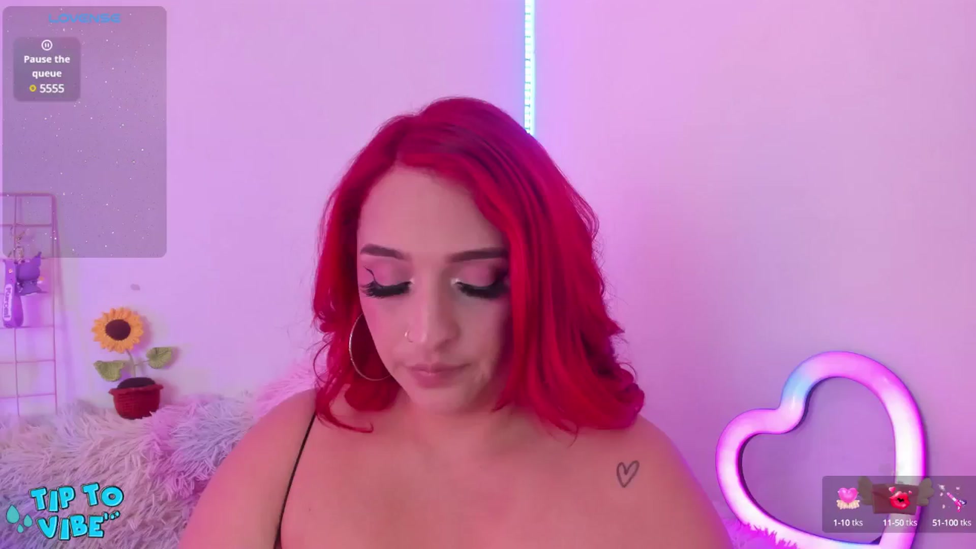 Gallery image thumbnail from Tifannys_ti's myfreecams stream on, 03/29/2025, 15:46 image 1 of 20