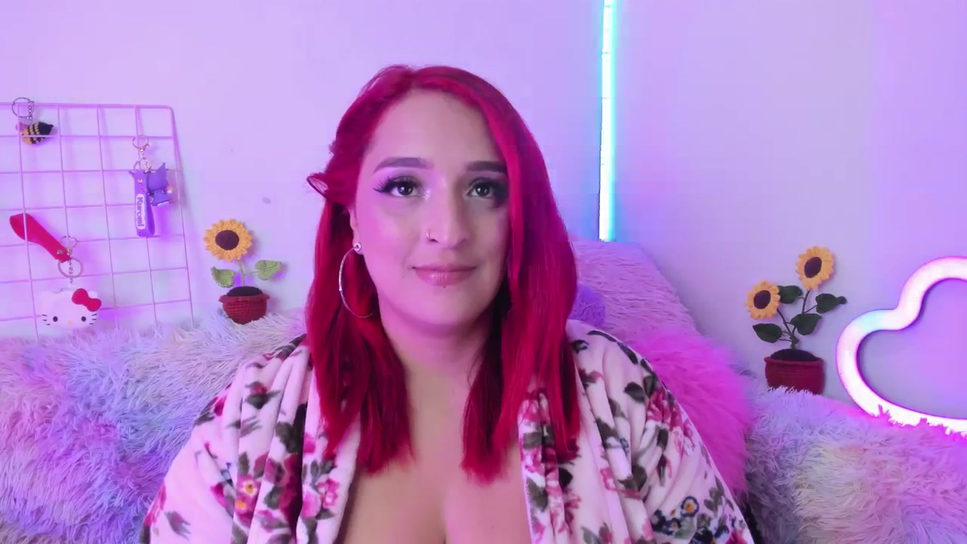 Gallery image thumbnail from Tifannys_ti's myfreecams stream on, 03/31/2025, 16:12 image 4 of 20