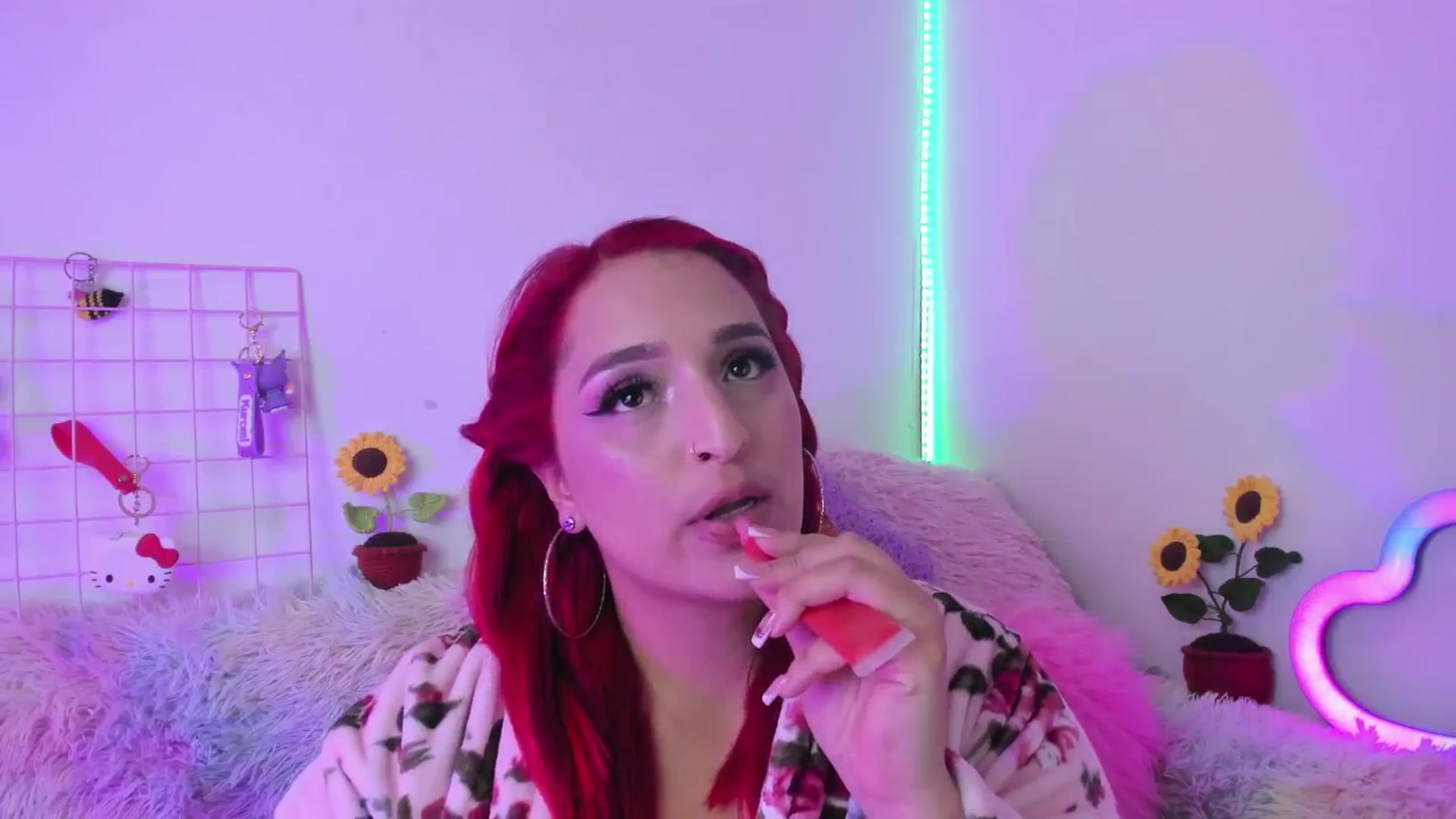 Gallery image thumbnail from Tifannys_ti's myfreecams stream on, 03/31/2025, 16:12 image 2 of 20