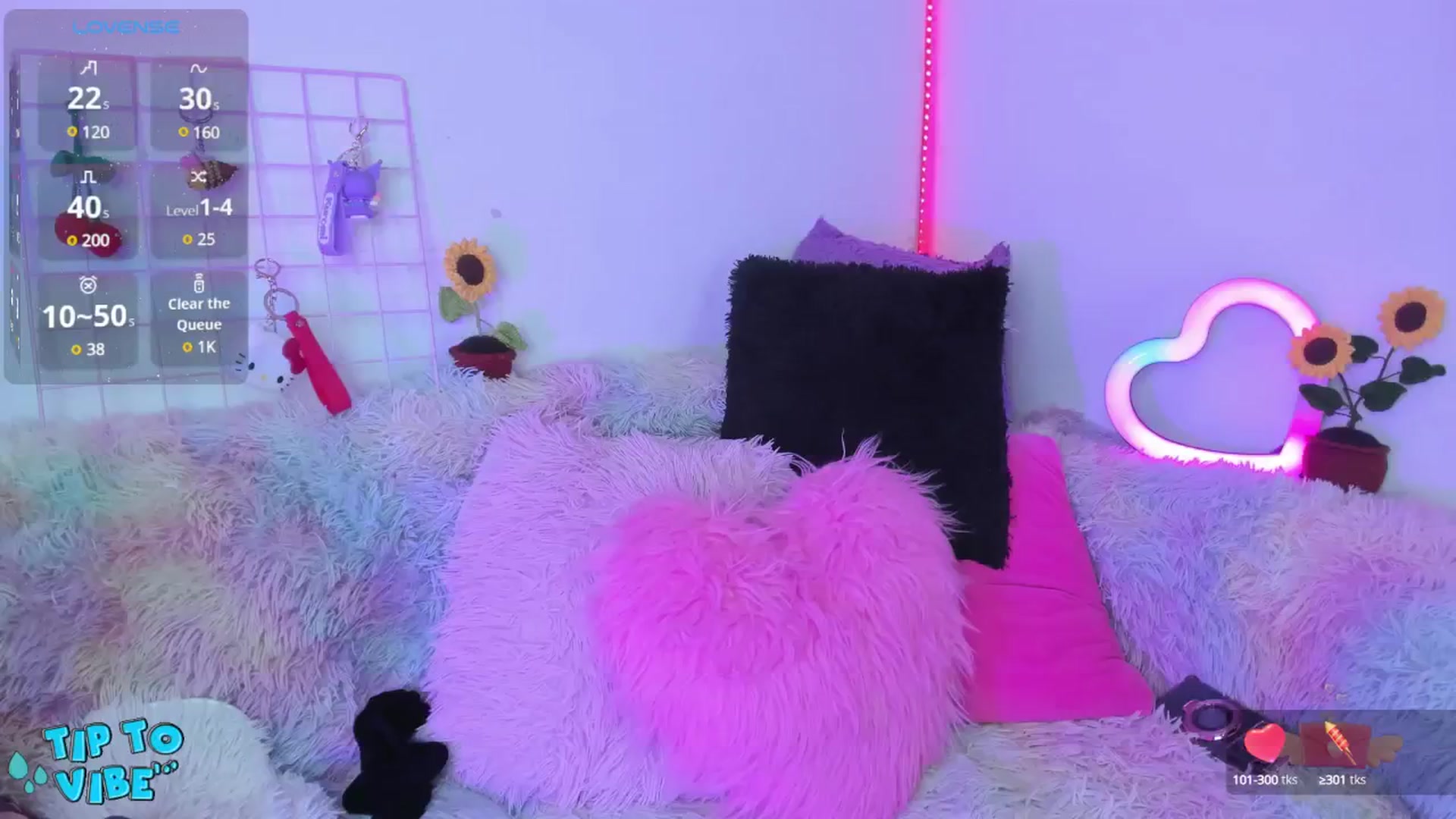 Gallery image thumbnail from Tifannys_ti's myfreecams stream on, 04/09/2025, 12:10 image 1 of 20