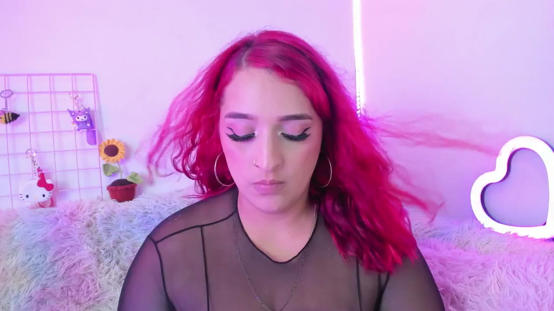 Gallery image thumbnail from Tifannys_ti's myfreecams stream on, 04/19/2025, 14:05 image 14 of 20