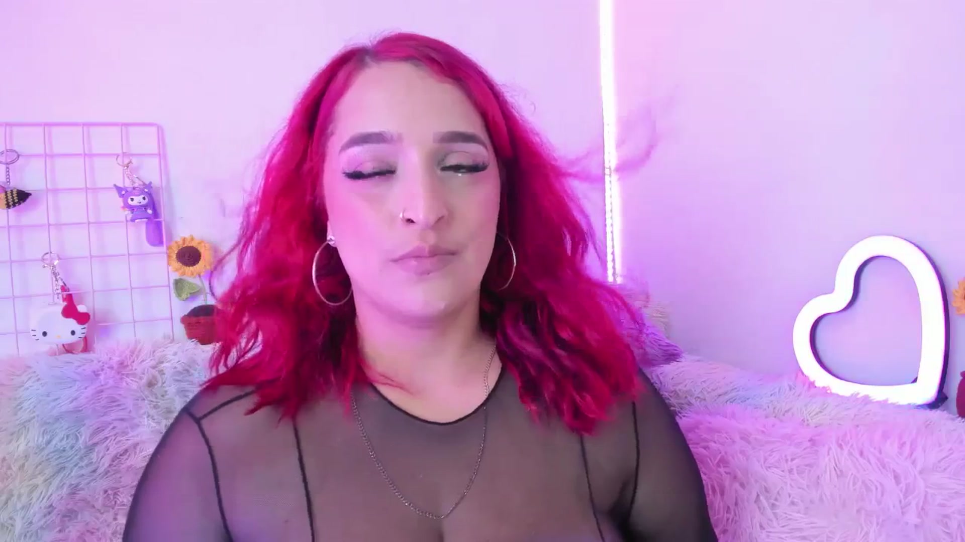 Gallery image thumbnail from Tifannys_ti's myfreecams stream on, 04/19/2025, 14:05 image 13 of 20