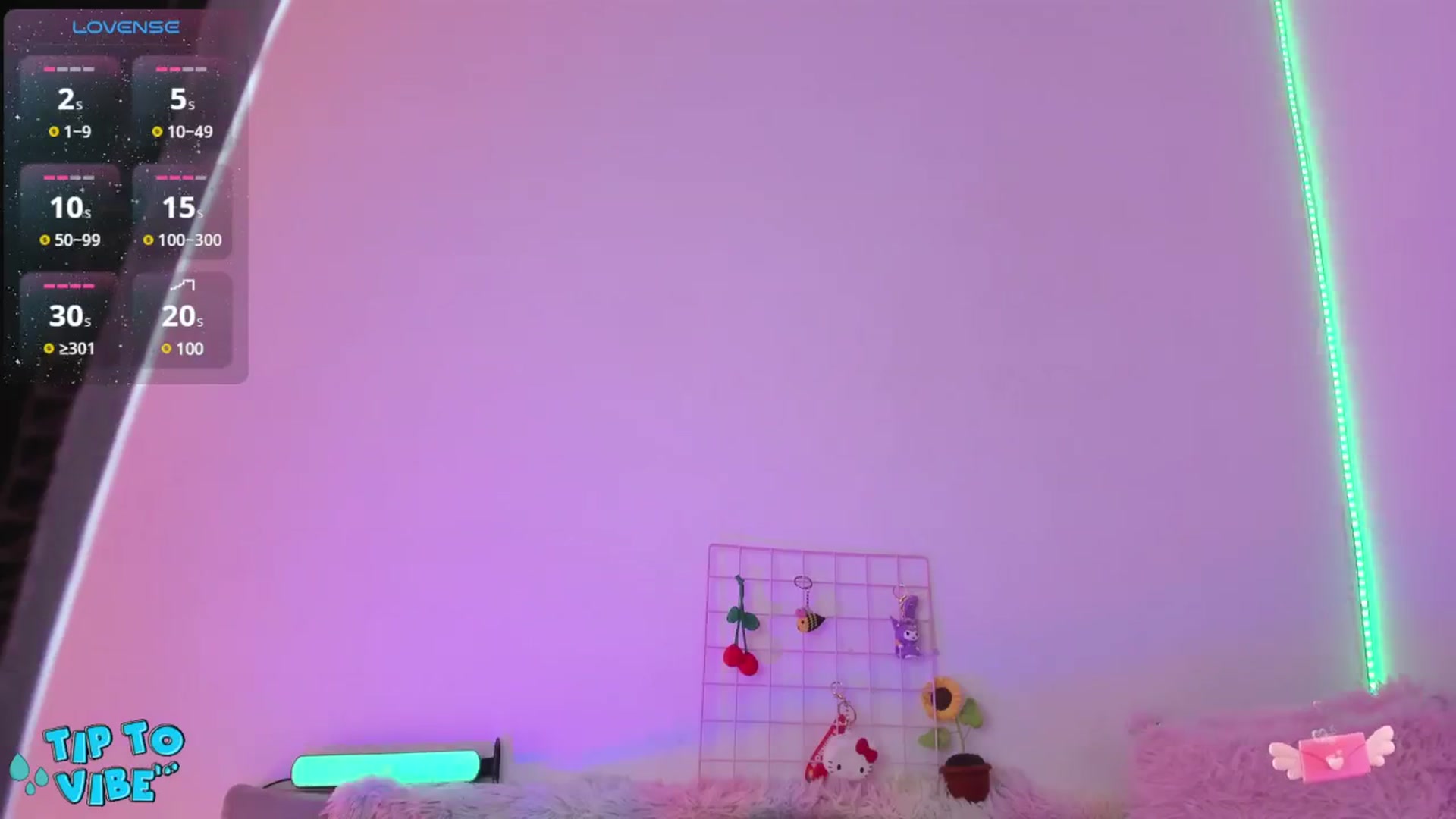 Gallery image thumbnail from Tifannys_ti's myfreecams stream on, 04/25/2025, 14:59 image 2 of 20